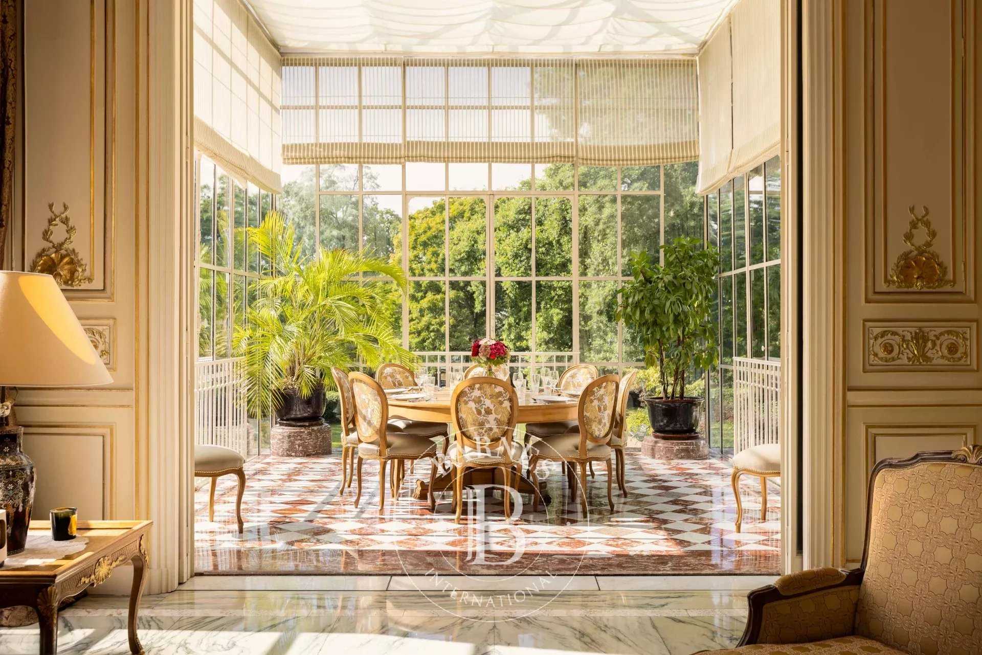 Le Vésinet  - Mansion 8 Bedrooms