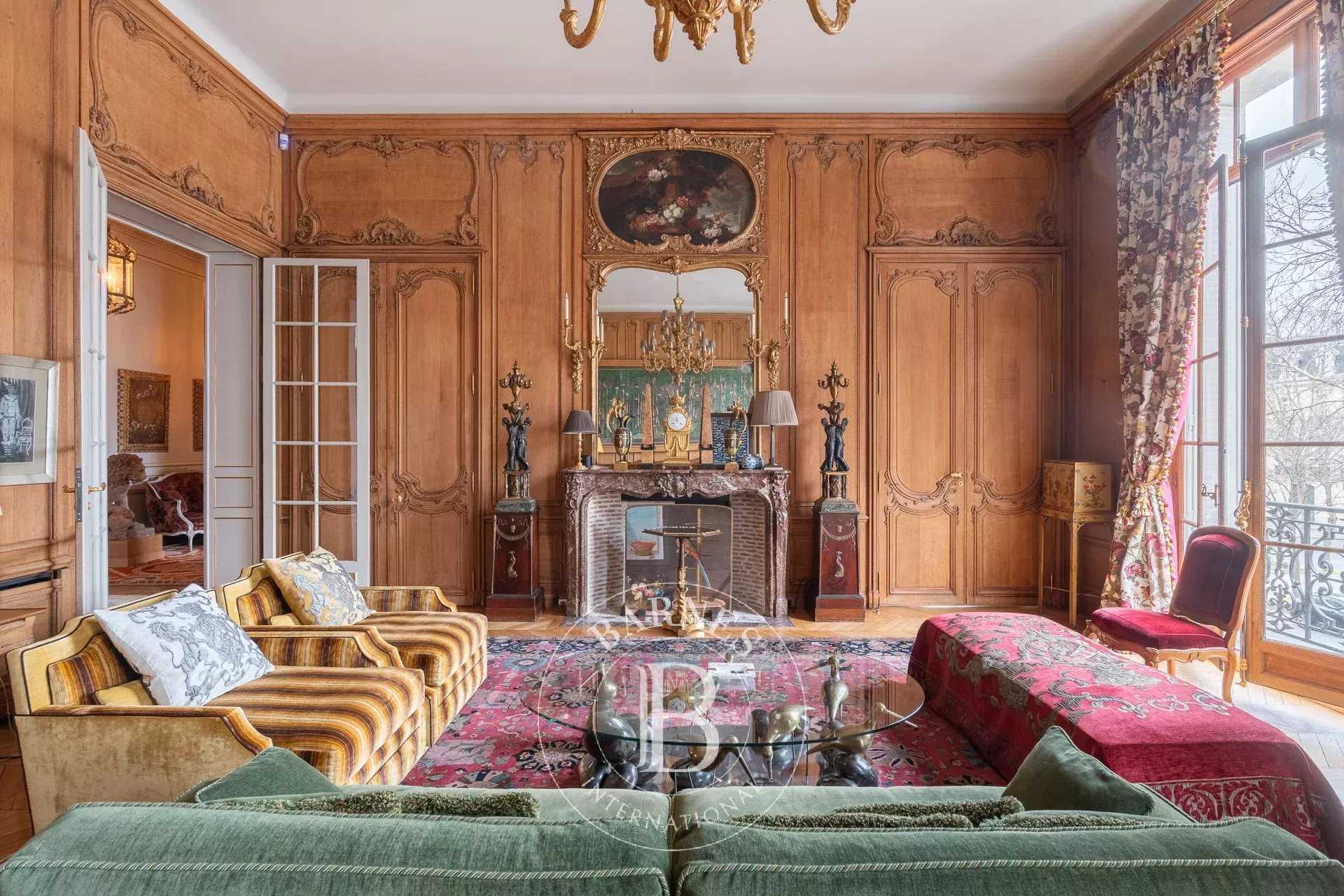 Paris  - Apartment 2 Bedrooms