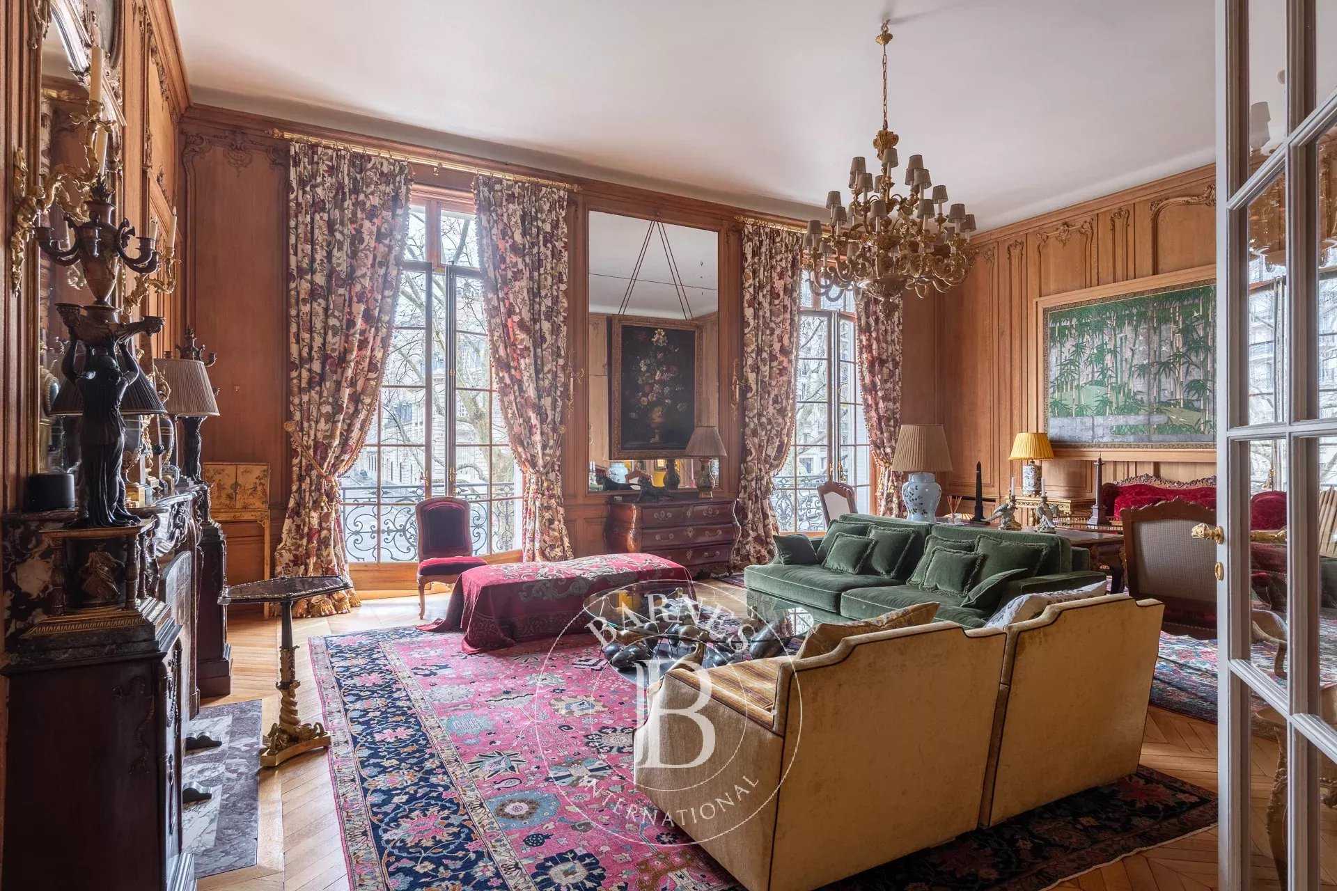 Paris  - Apartment 2 Bedrooms