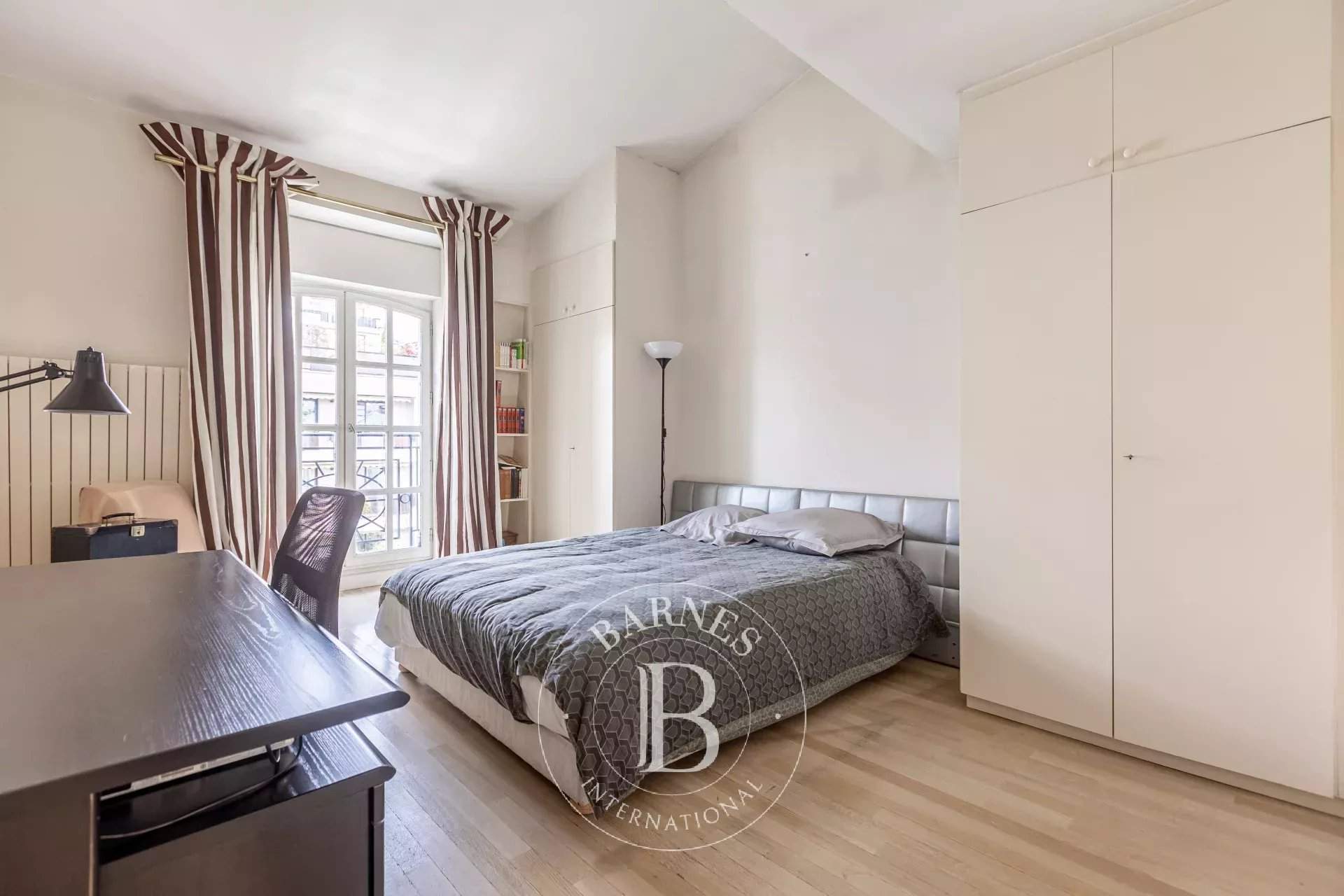 Neuilly-sur-Seine  - Hôtel particulier  - picture 14