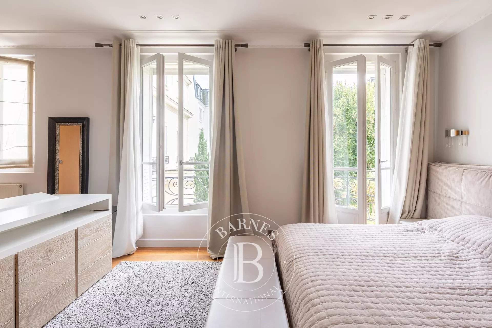 Neuilly-sur-Seine  - Maison 10 Pi&egrave;ces 6 Chambres - picture 3