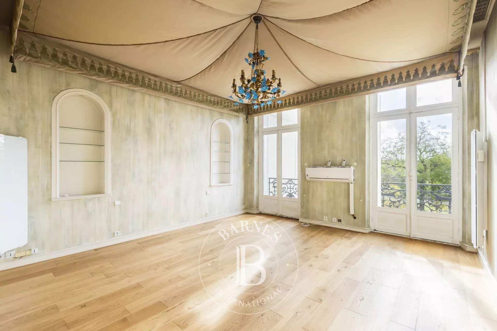 Neuilly-sur-Seine  - Mansion  - picture 11