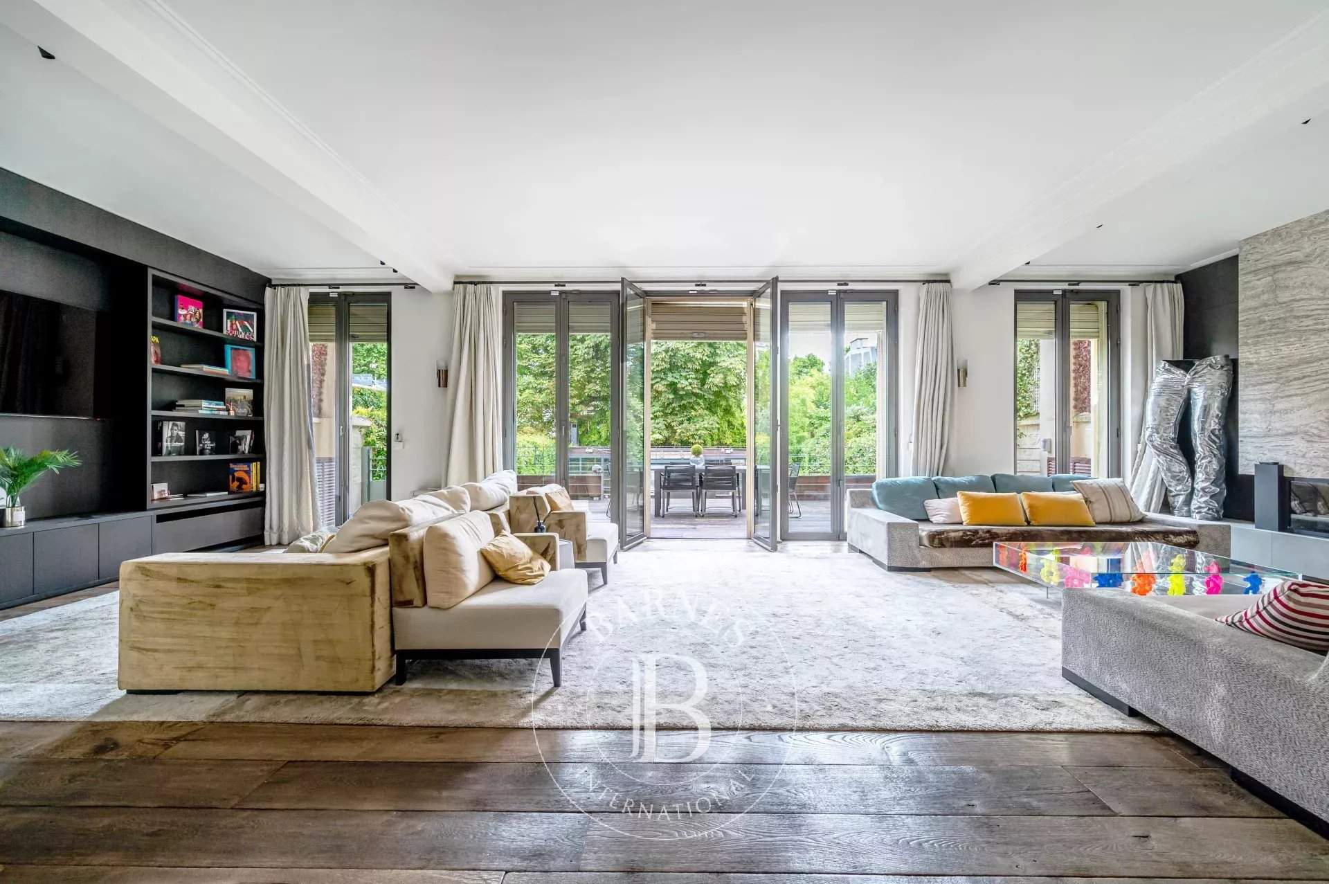 Neuilly-sur-Seine  - Palacete 9 Cuartos 5 Habitaciones - picture 2