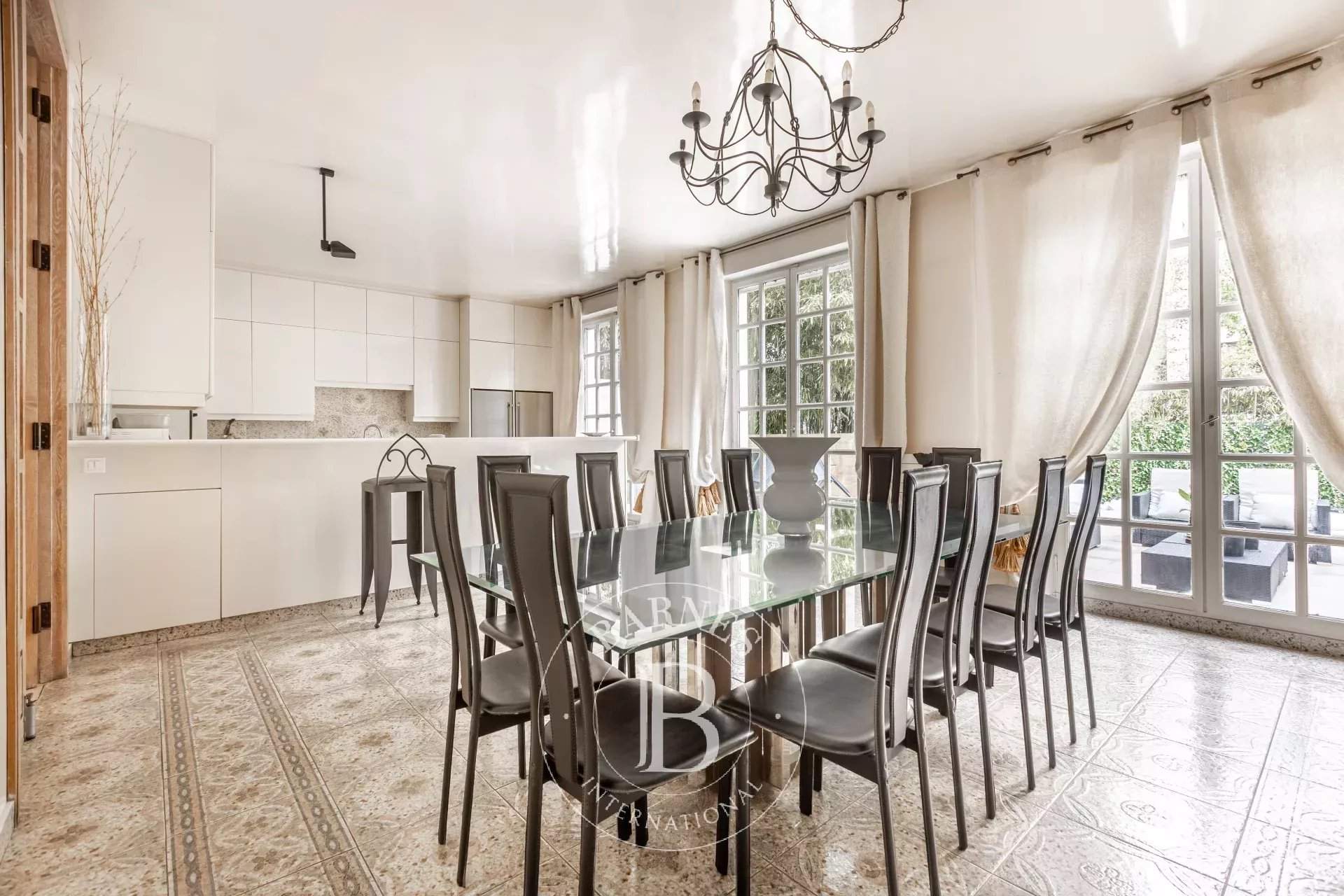 Neuilly-sur-Seine  - Hôtel particulier  - picture 7