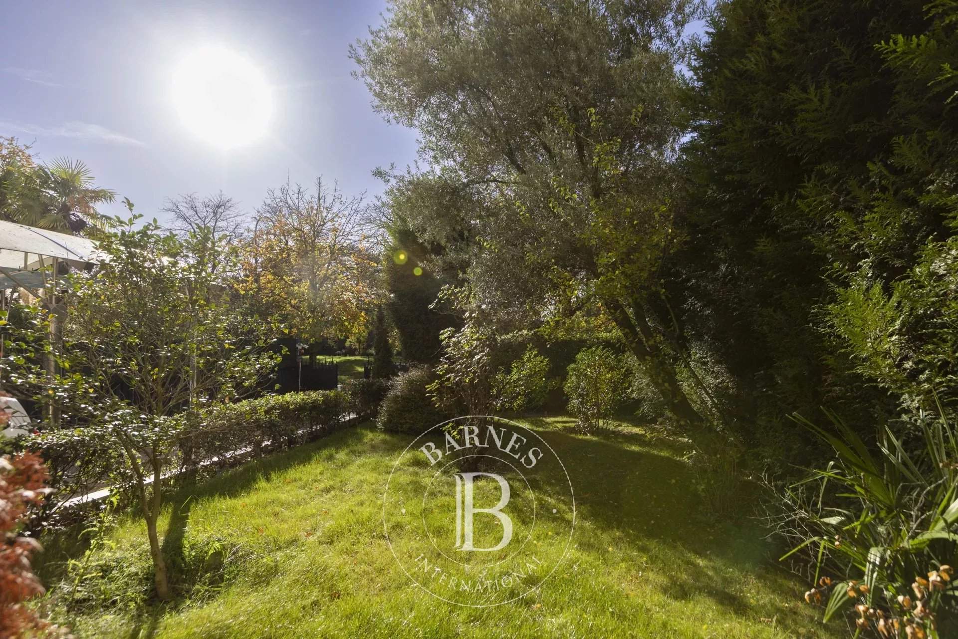 Neuilly-sur-Seine  - Mansion  - picture 2