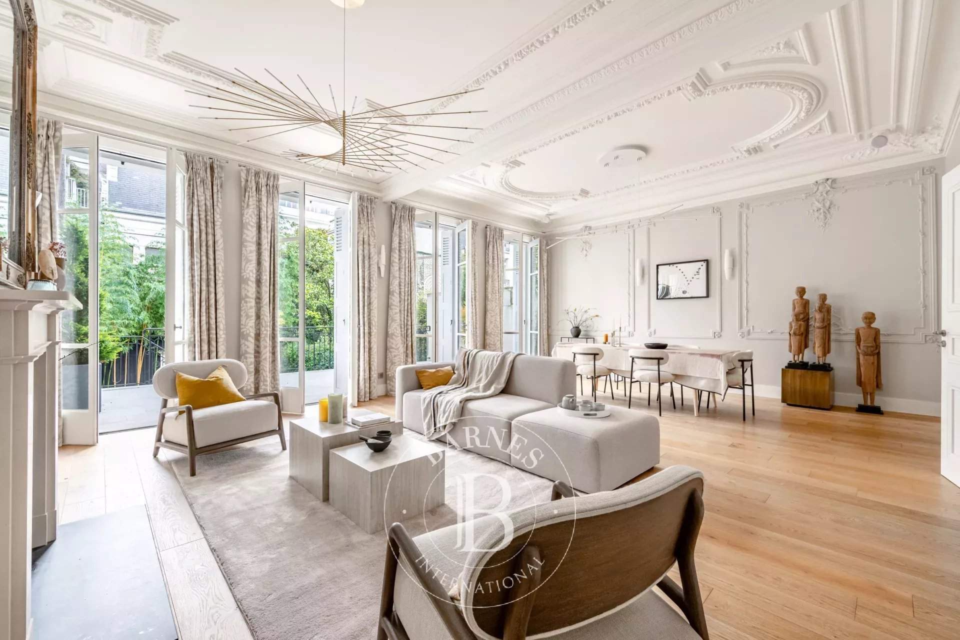 Paris  - Mansion 5 Bedrooms - picture 3