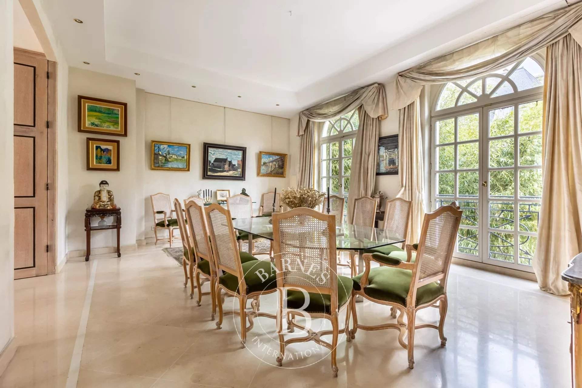 Neuilly-sur-Seine  - Hôtel particulier  - picture 9