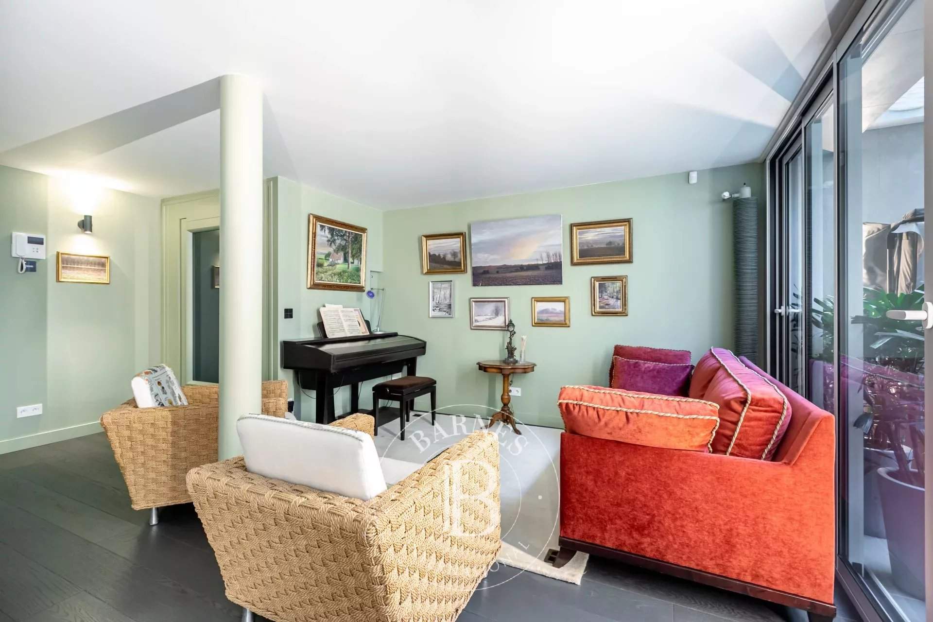 Paris  - Maison 10 Pi&egrave;ces 4 Chambres - picture 13