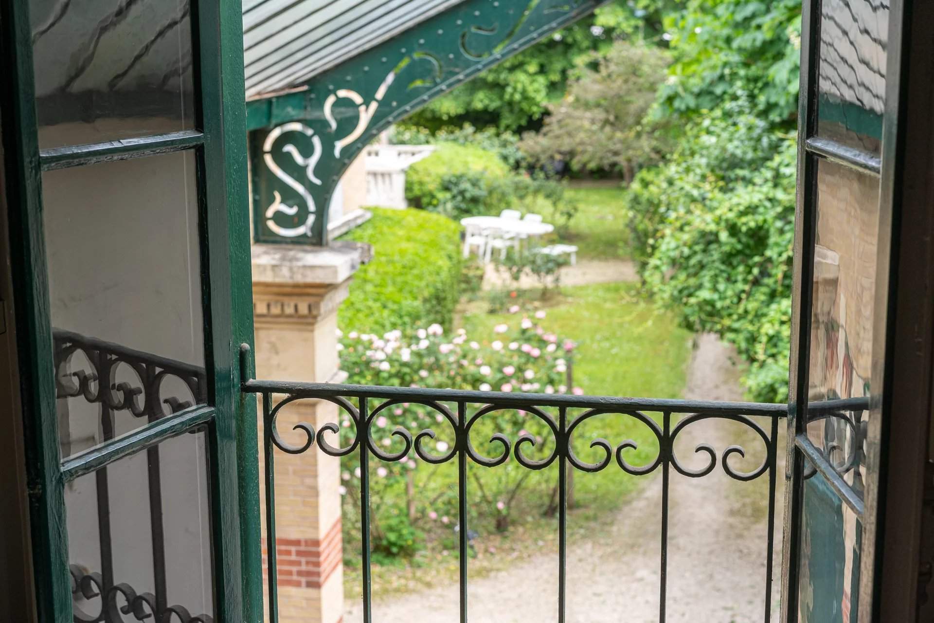 Paris  - House 10 Bedrooms - picture 7