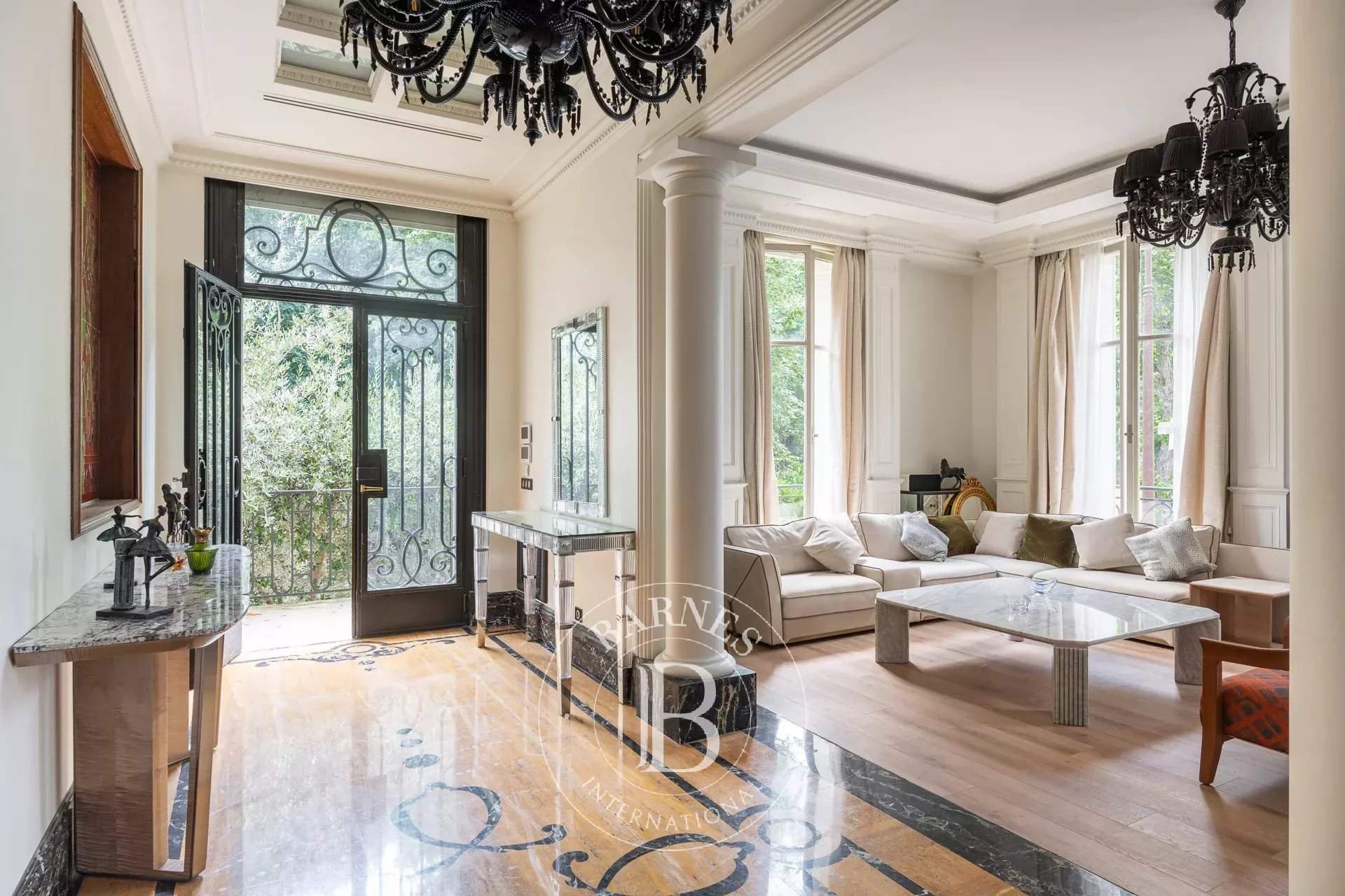 Neuilly-sur-Seine  - Hôtel particulier  - picture 3