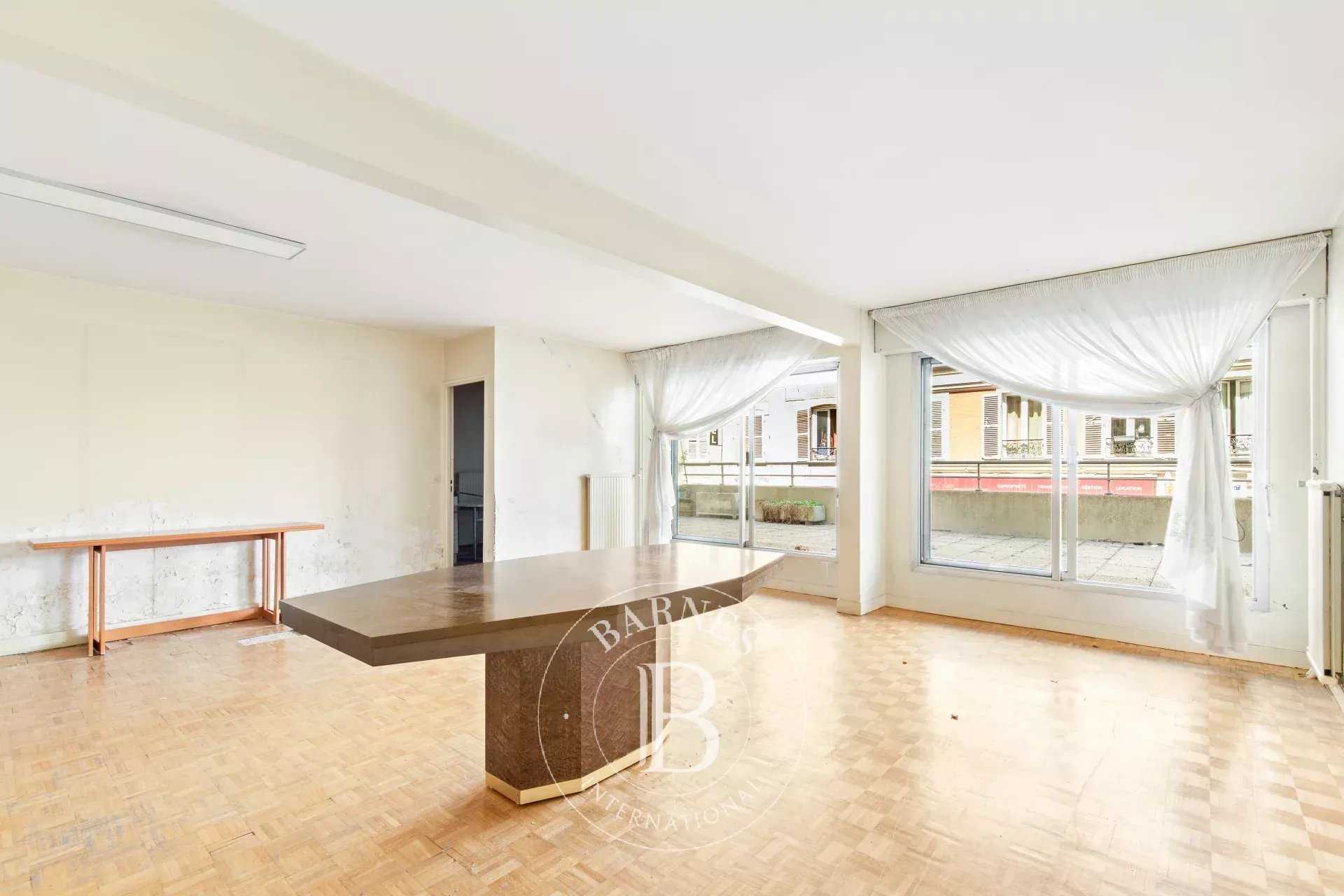 Paris  - Piso 3 Cuartos 2 Habitaciones