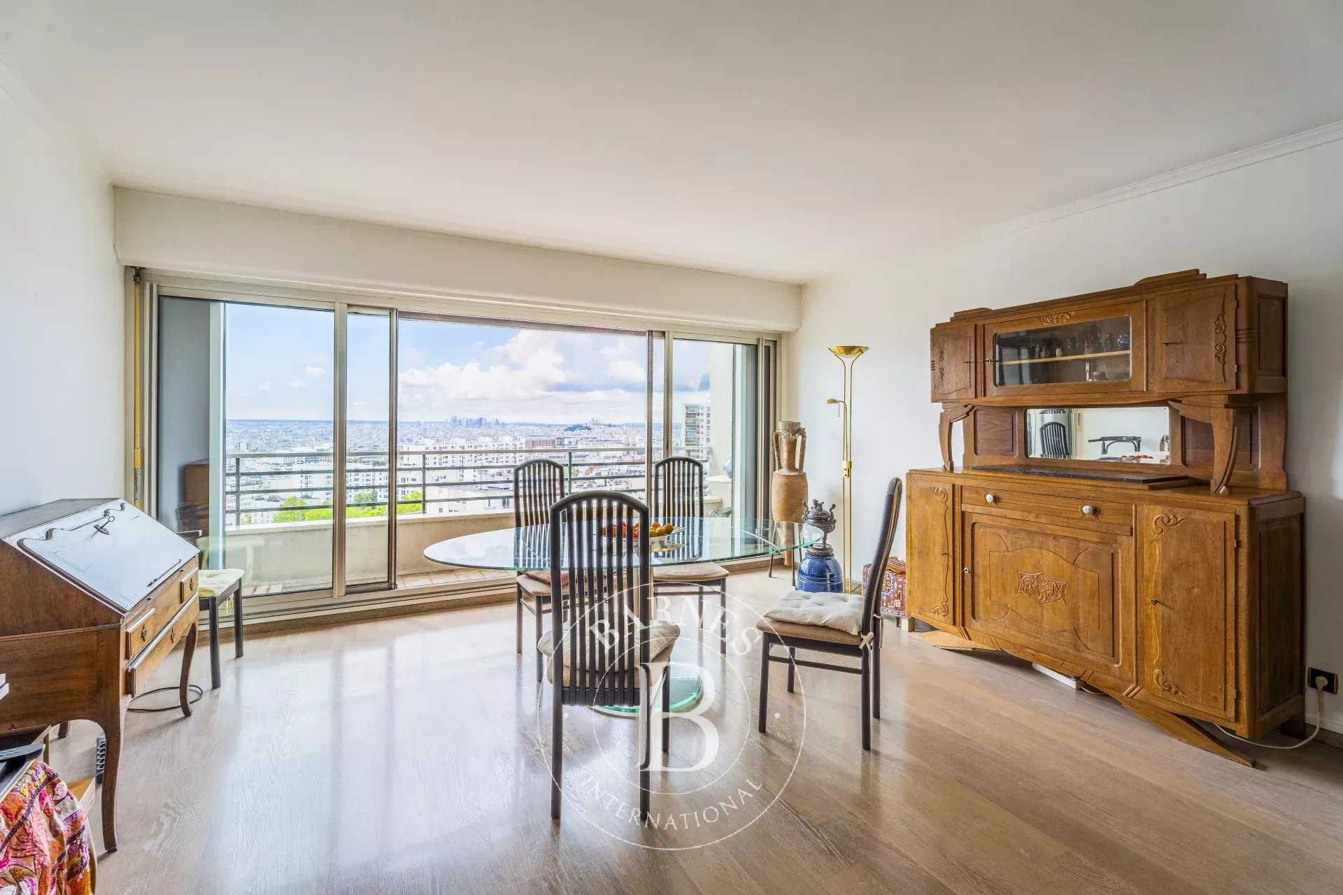 Paris  - Apartment 2 Bedrooms