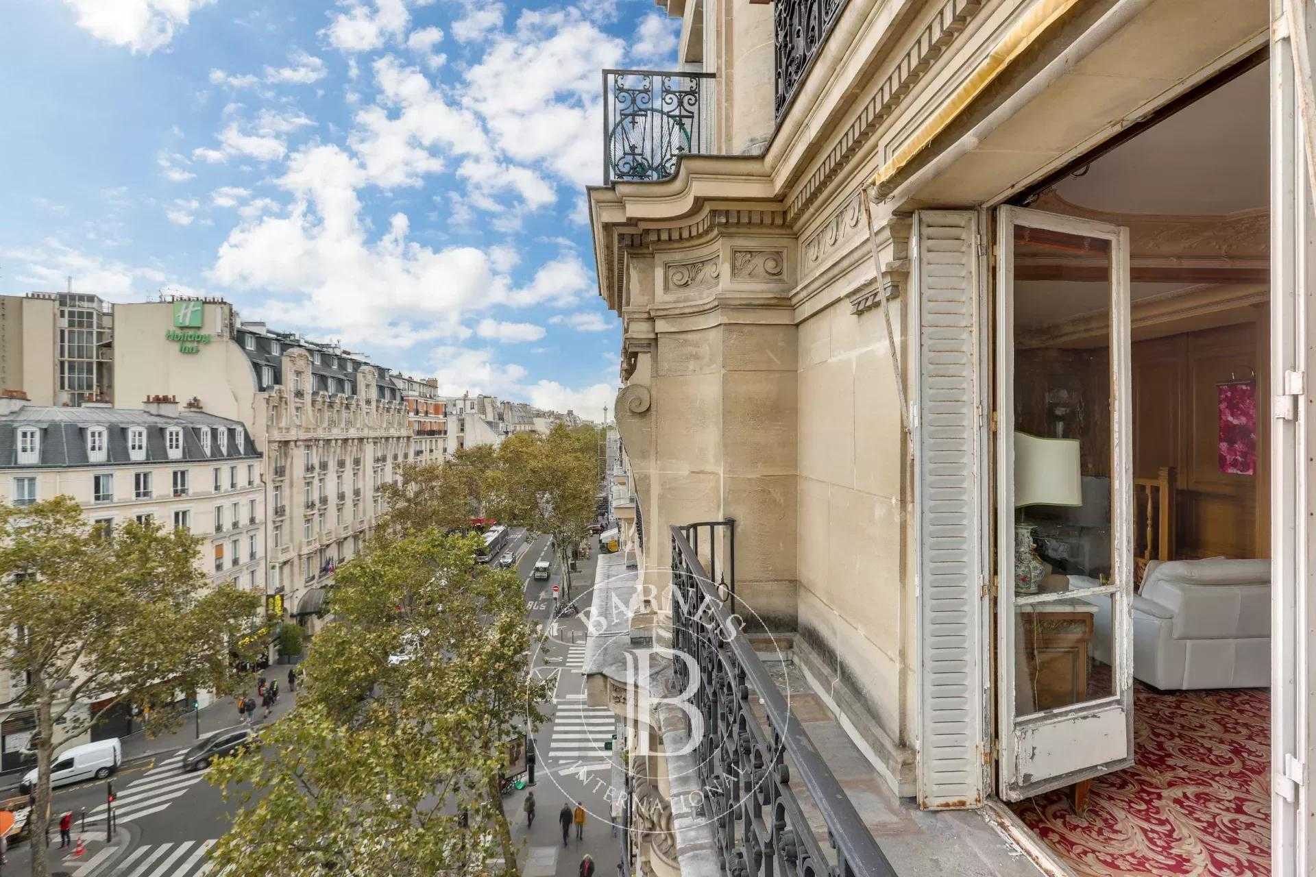 Paris  - Appartement 6 Pièces 3 Chambres