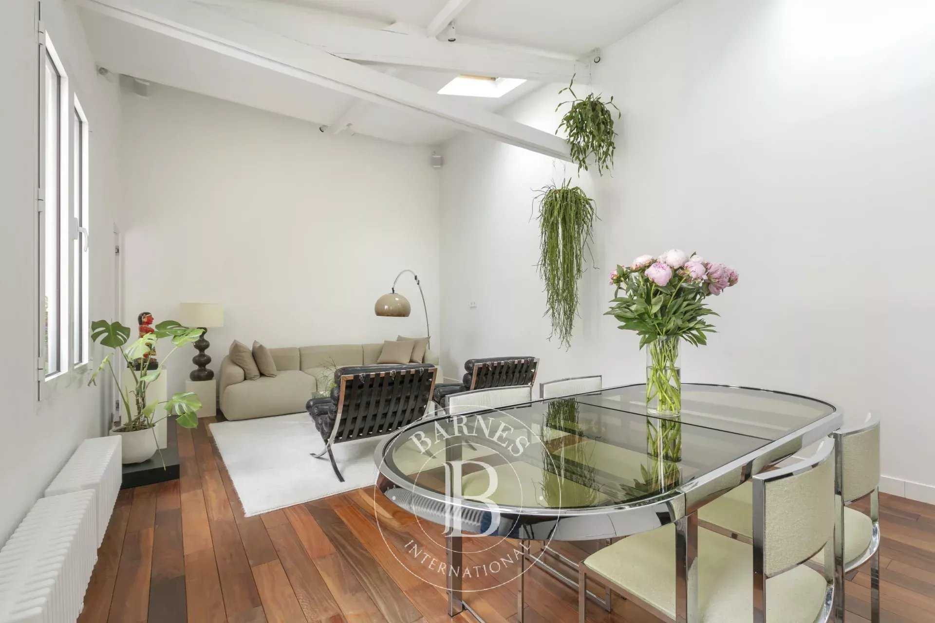 Paris  - Apartment 2 Bedrooms