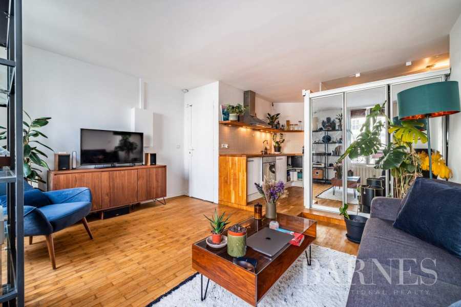 Apartment Paris 75011
