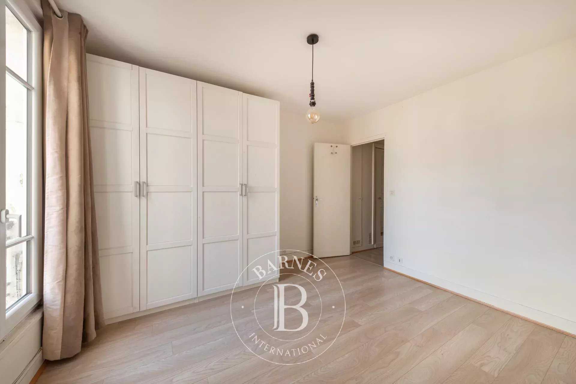 Paris  - Apartment 1 Bedroom