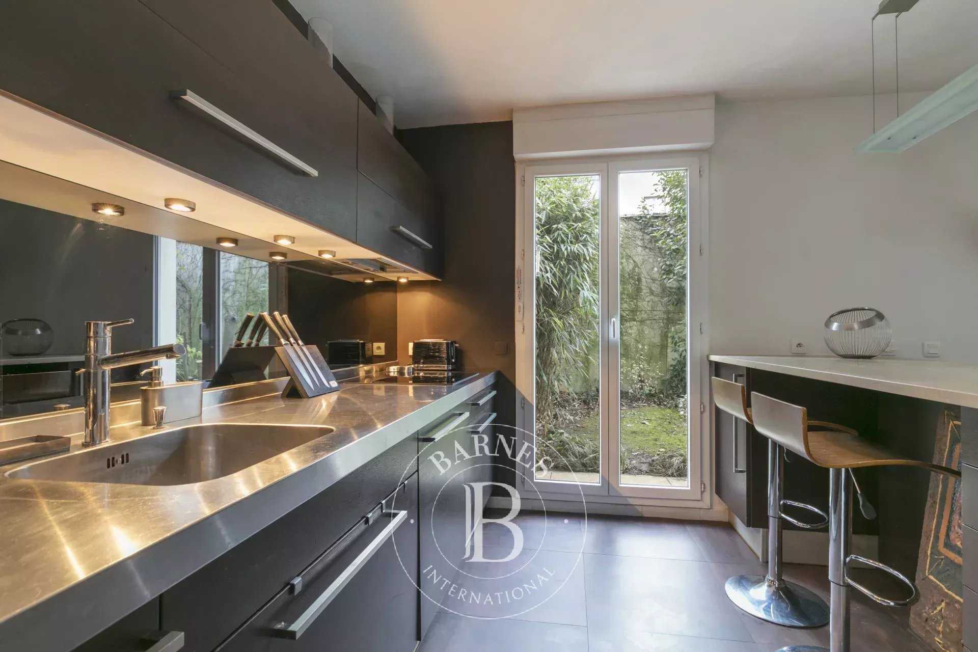 Paris  - Piso 4 Cuartos 2 Habitaciones