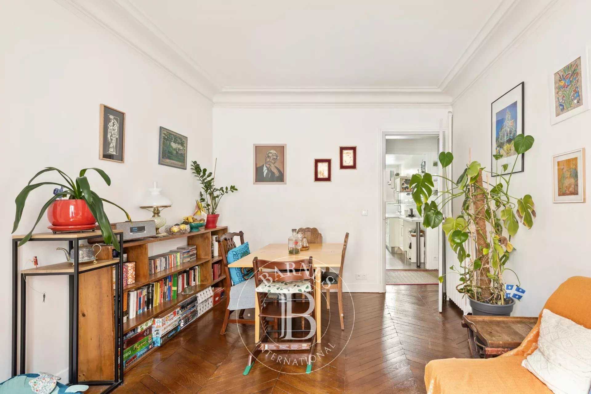 Paris  - Apartment 2 Bedrooms