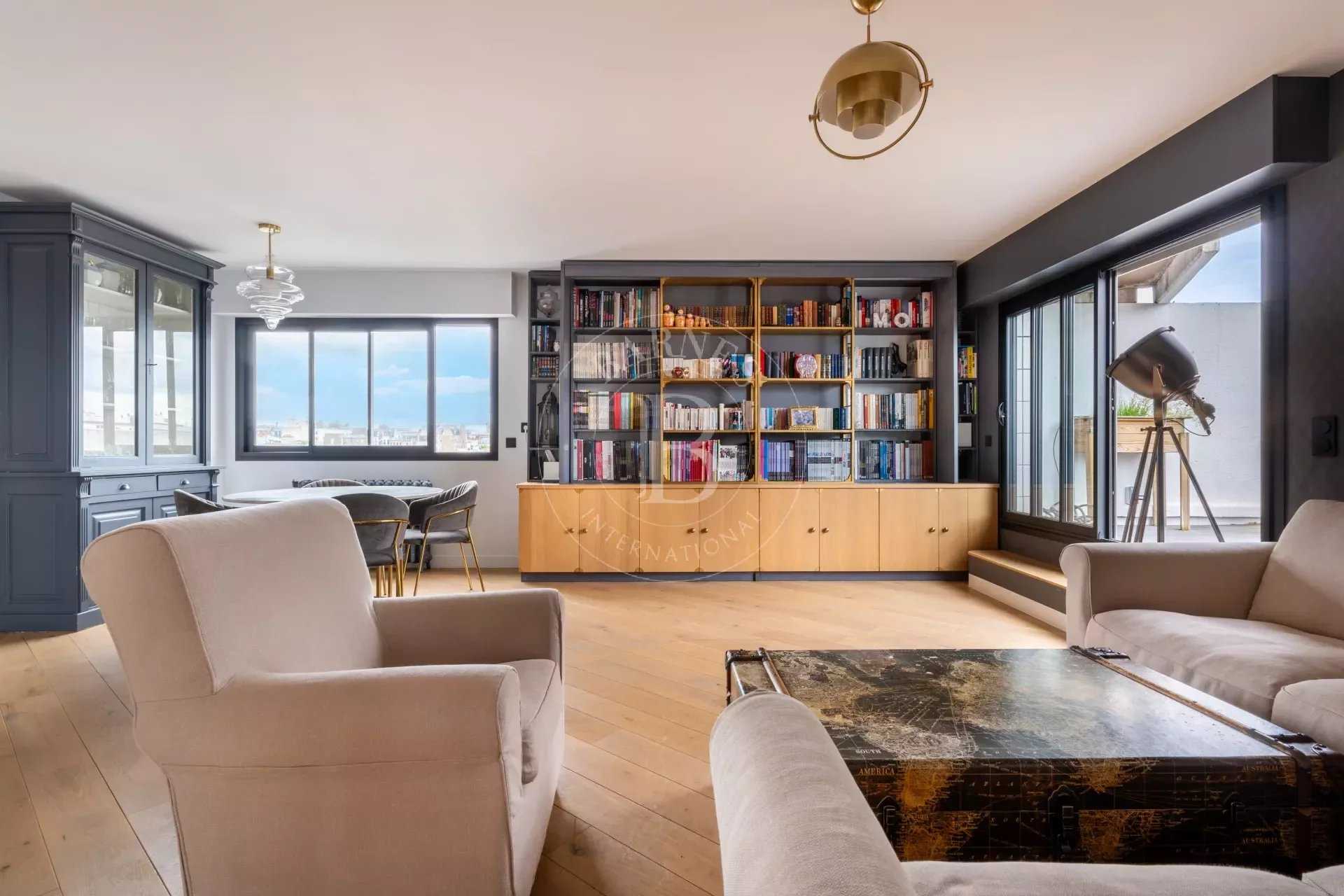 Paris  - Apartment 3 Bedrooms
