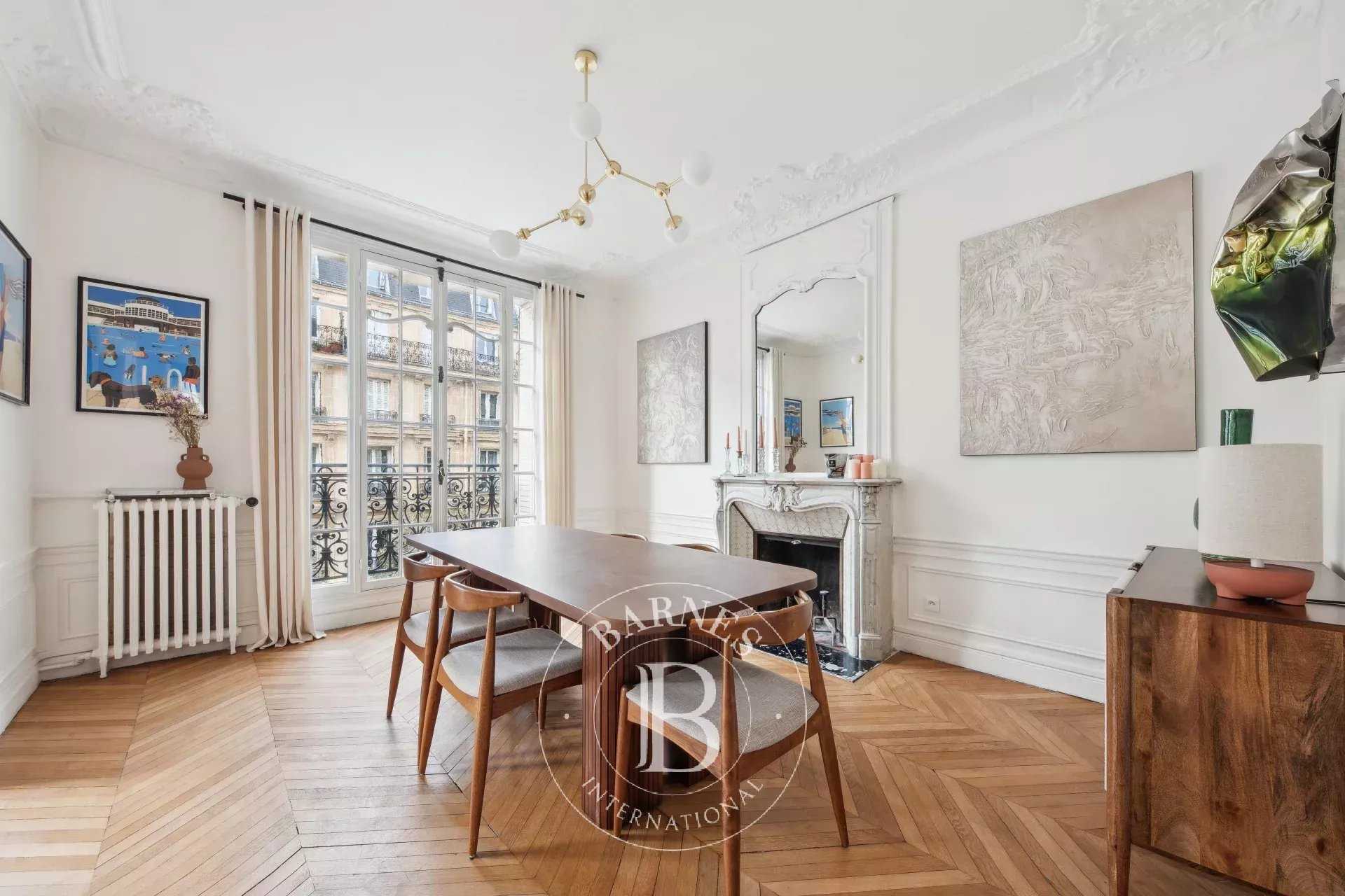 Paris  - Appartement 5 Pièces