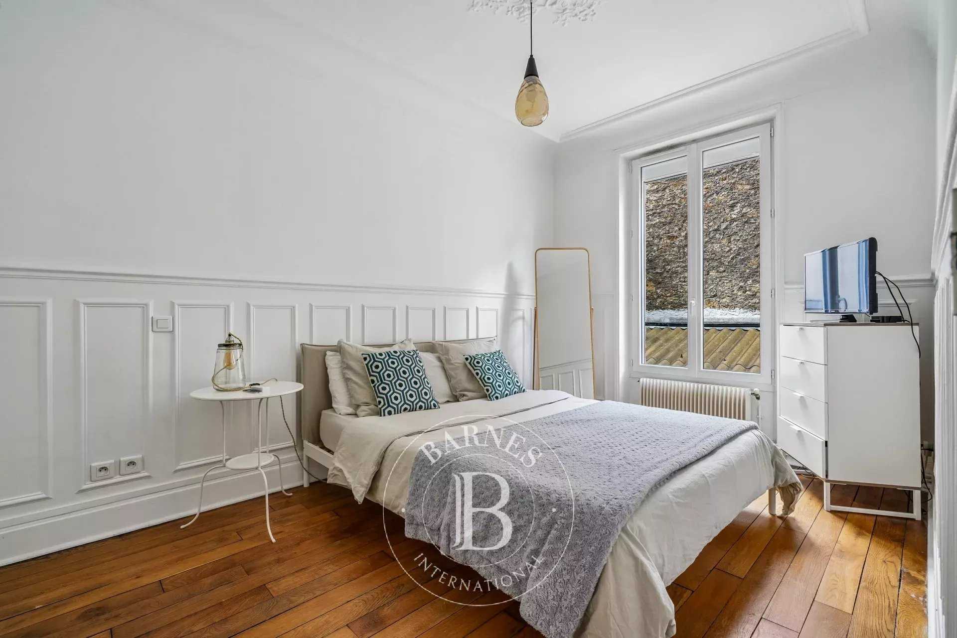 Paris  - Apartment 2 Bedrooms