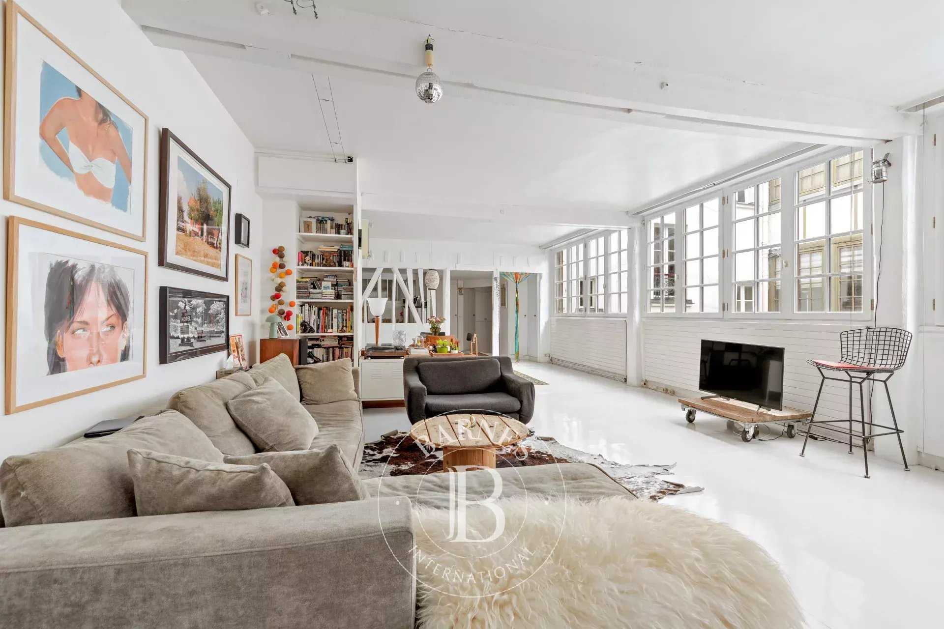 Paris  - Apartment 2 Bedrooms