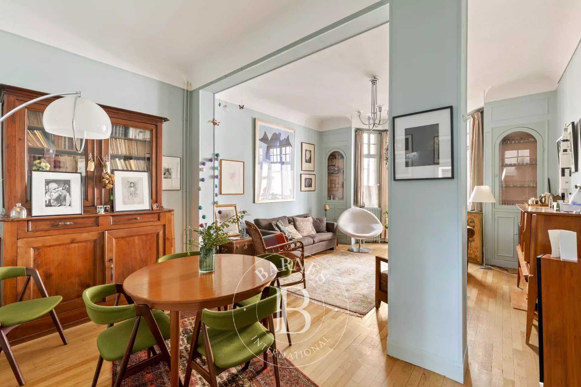 Paris  - House 4 Bedrooms