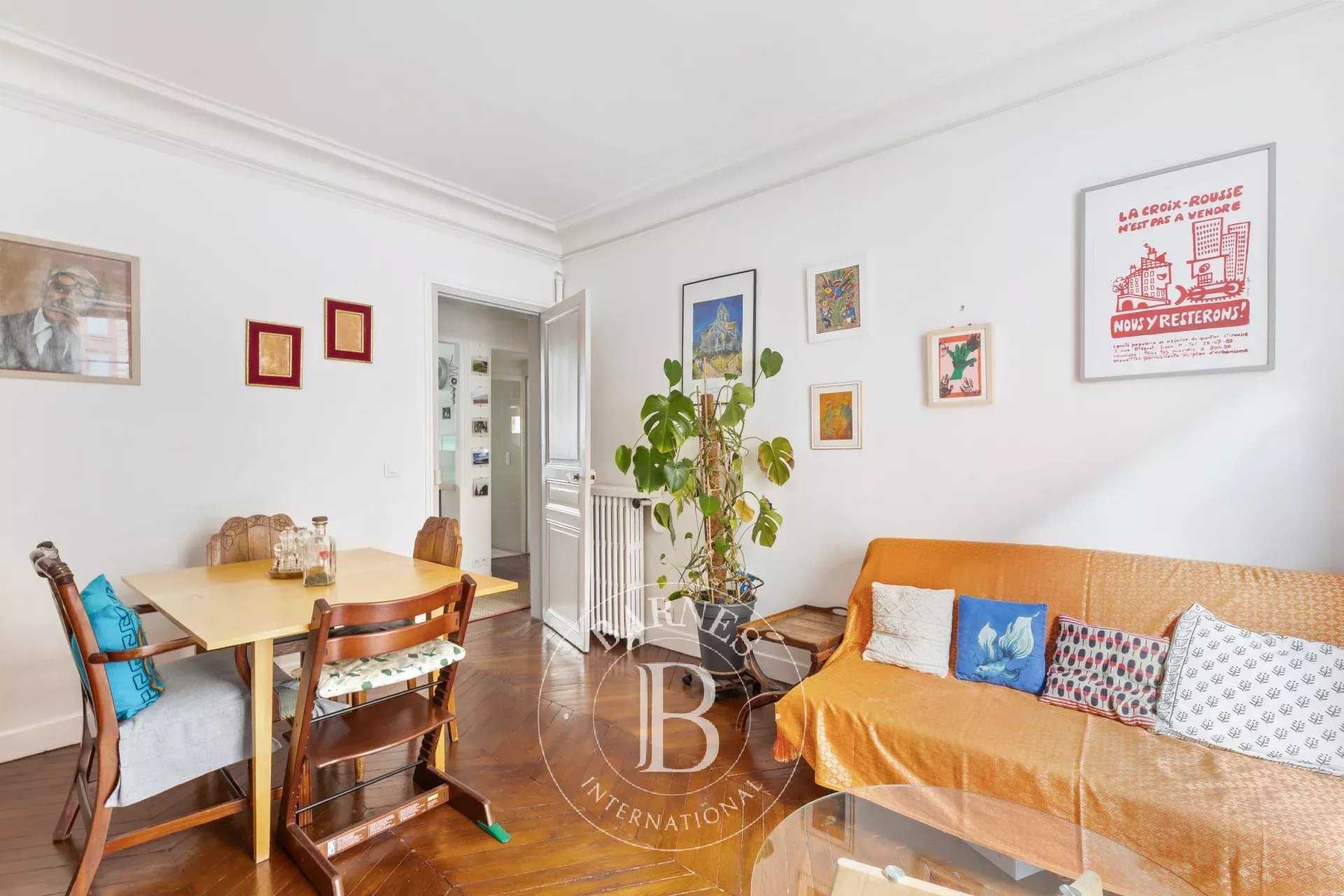 Paris  - Apartment 2 Bedrooms