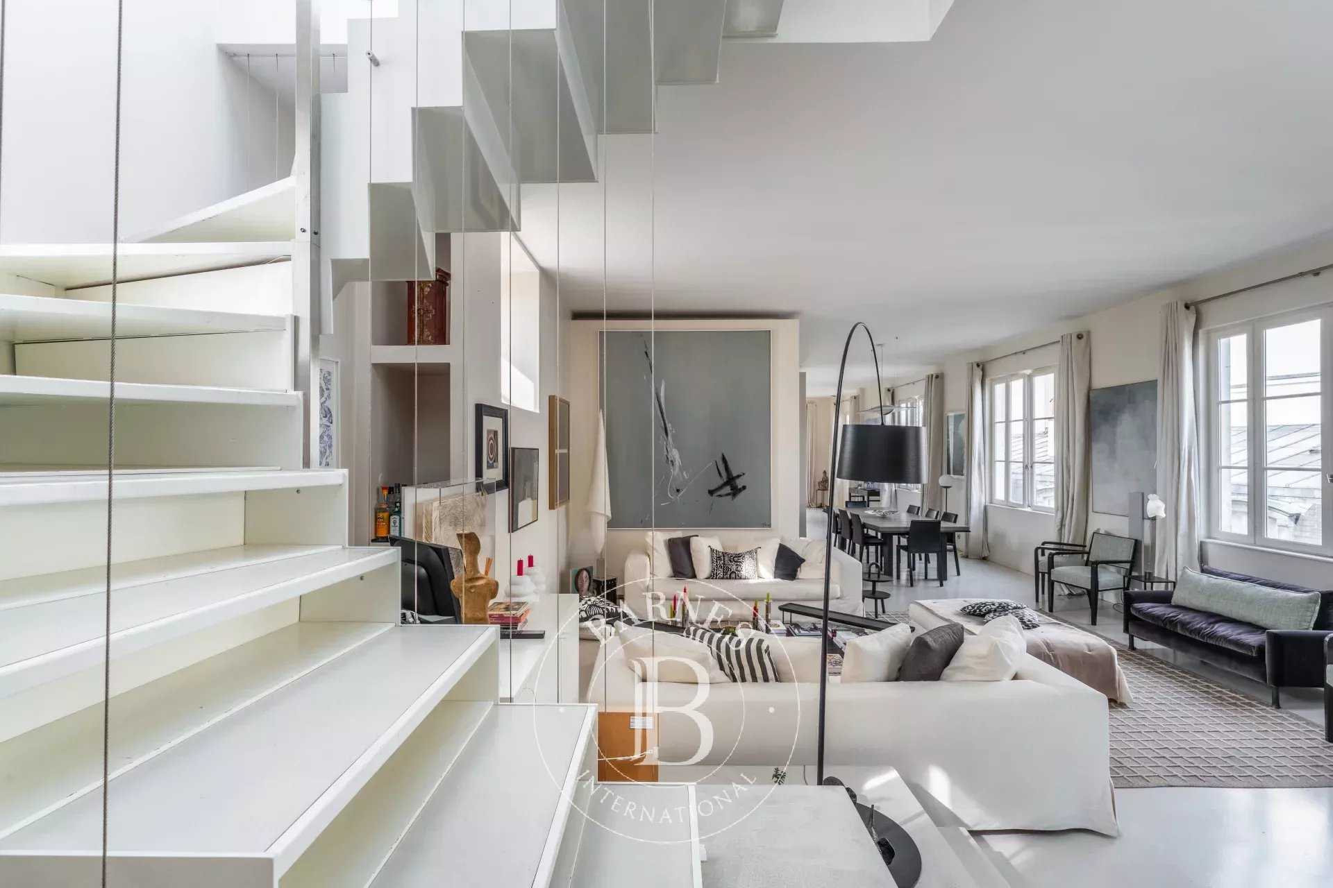 Paris  - Apartment 3 Bedrooms