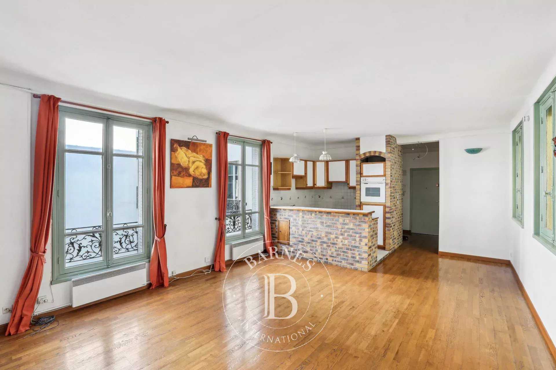 Paris  - Apartment 