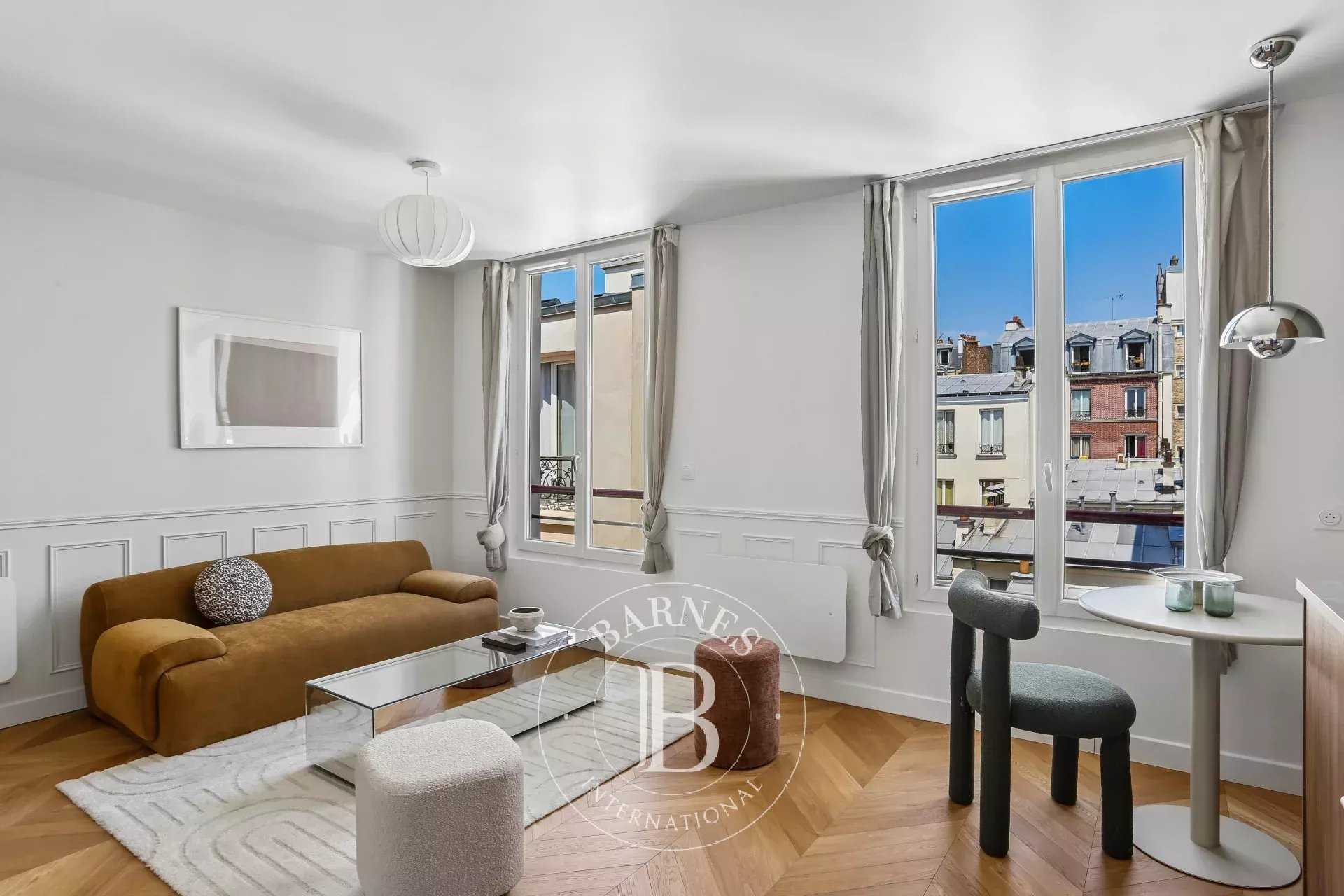 Paris  - Piso 2 Cuartos, 1 Habitacion