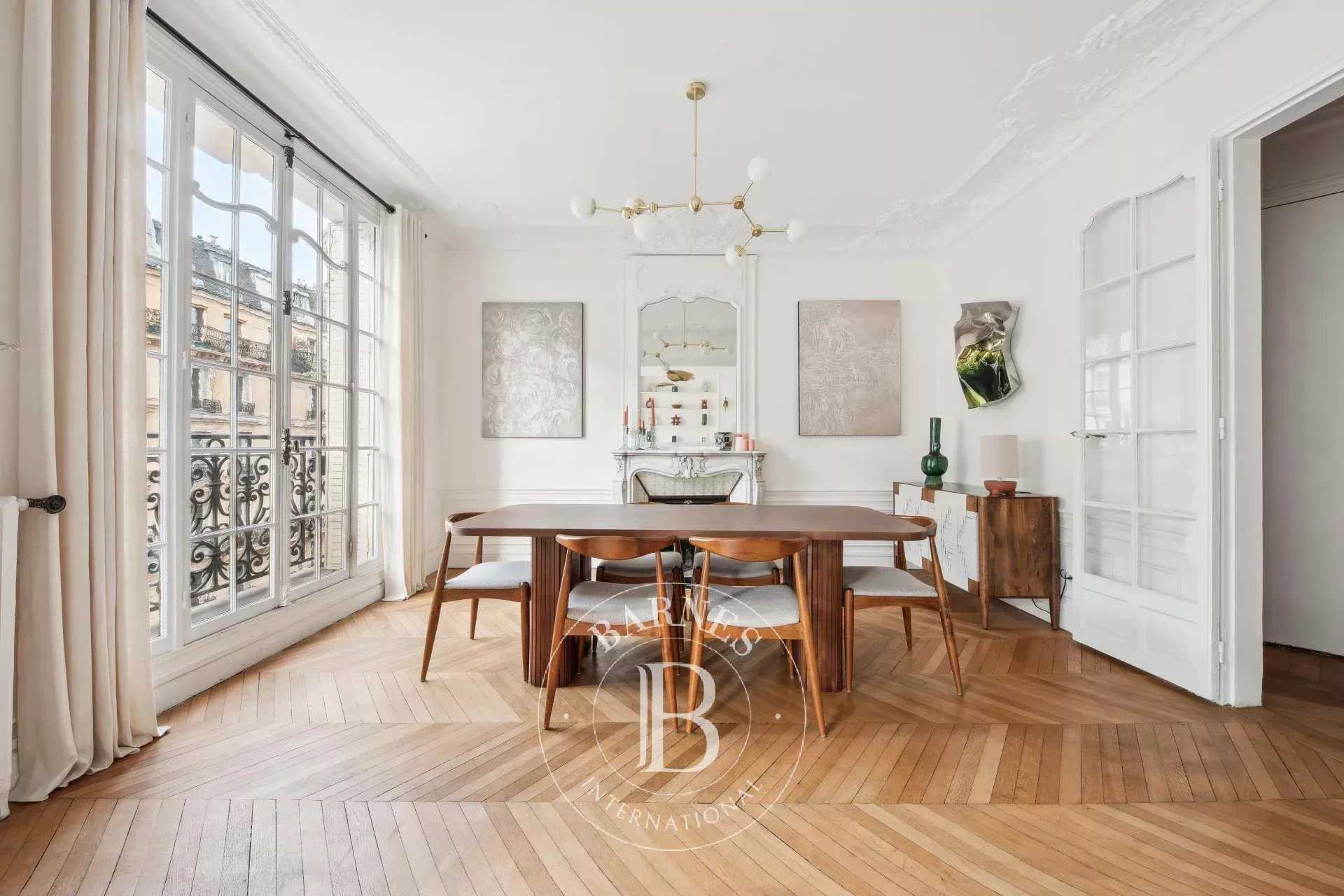 Paris  - Appartement 5 Pièces