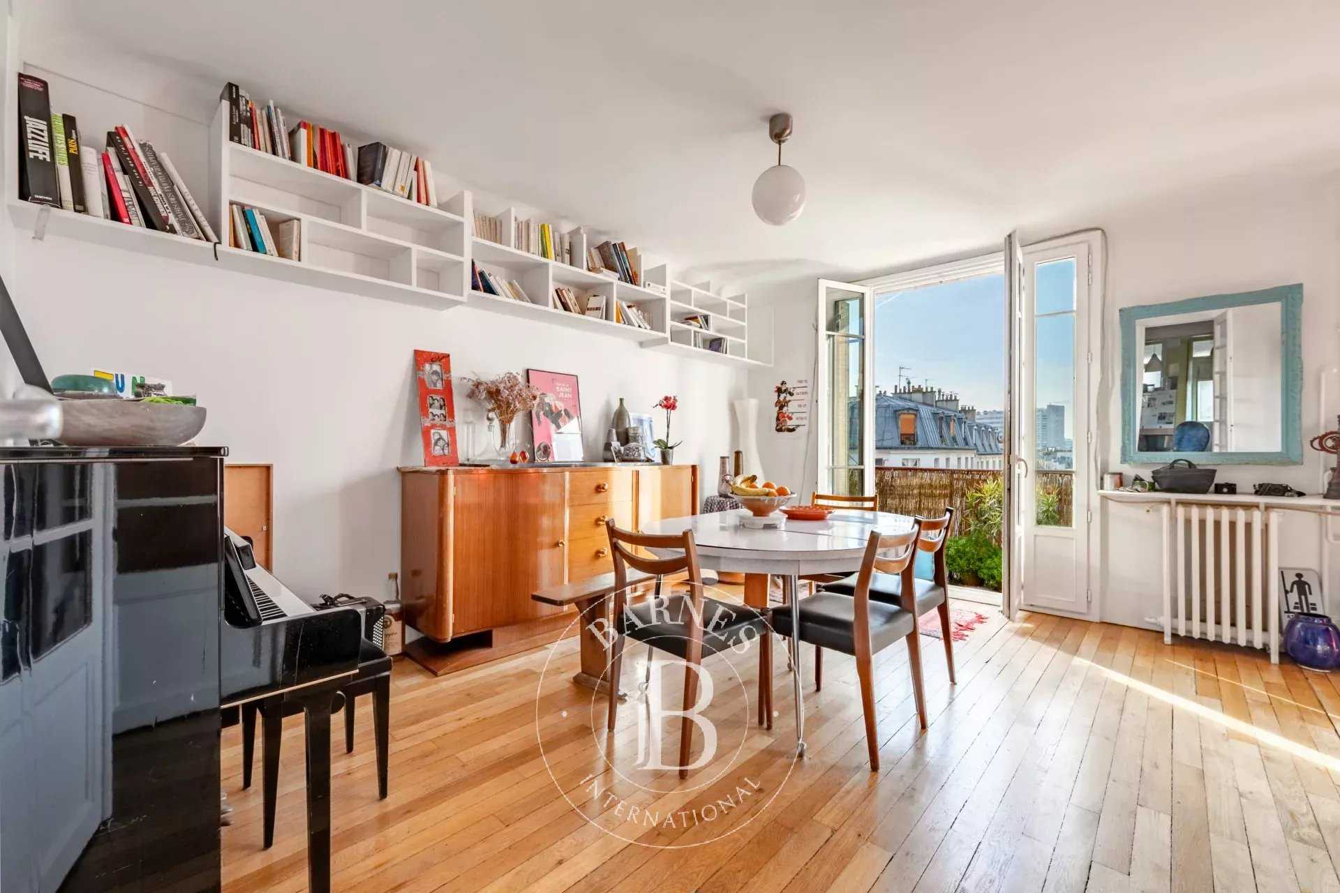 Paris  - Apartment 3 Bedrooms