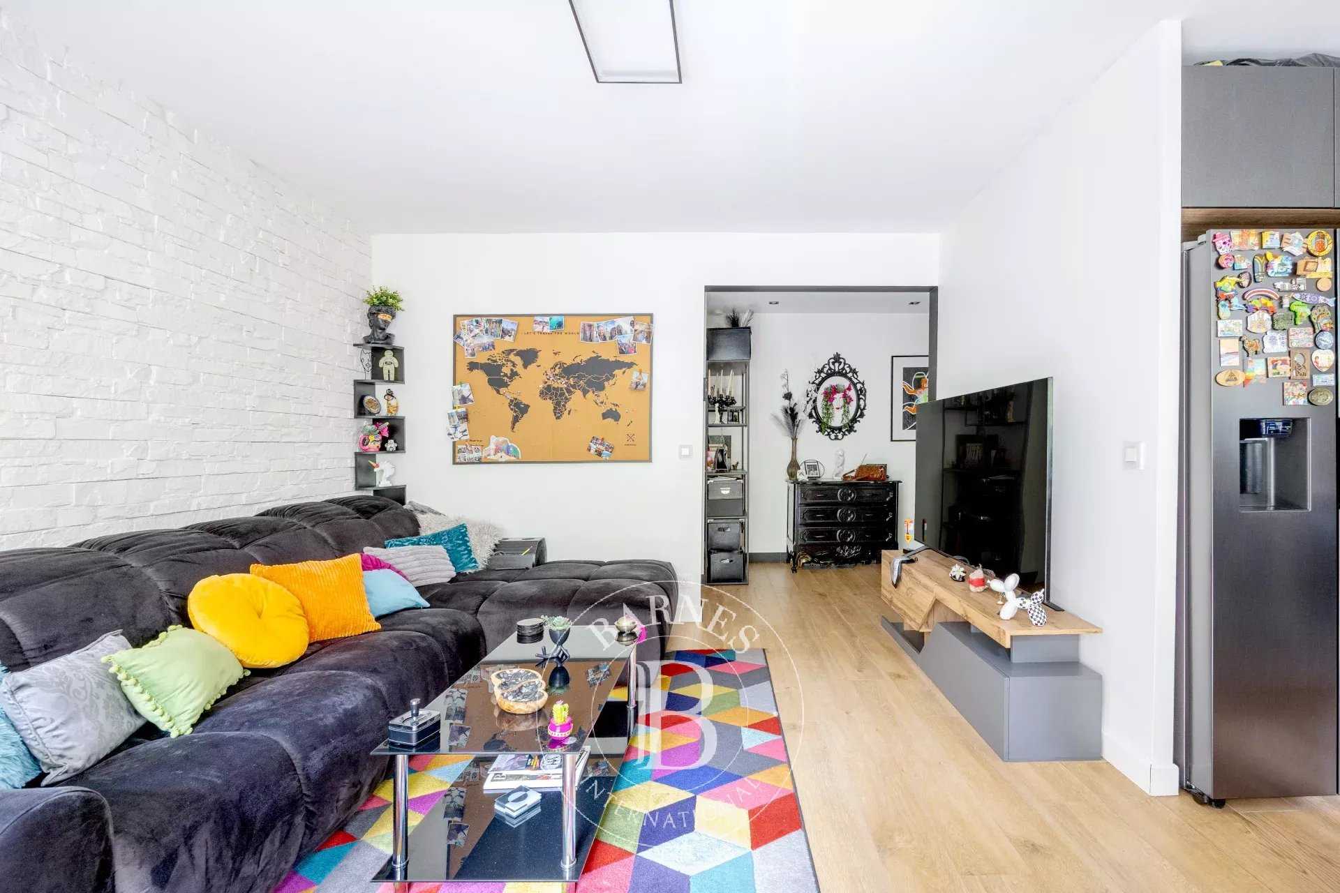 Paris  - Appartement 2 Pi&egrave;ces, 1 Chambre
