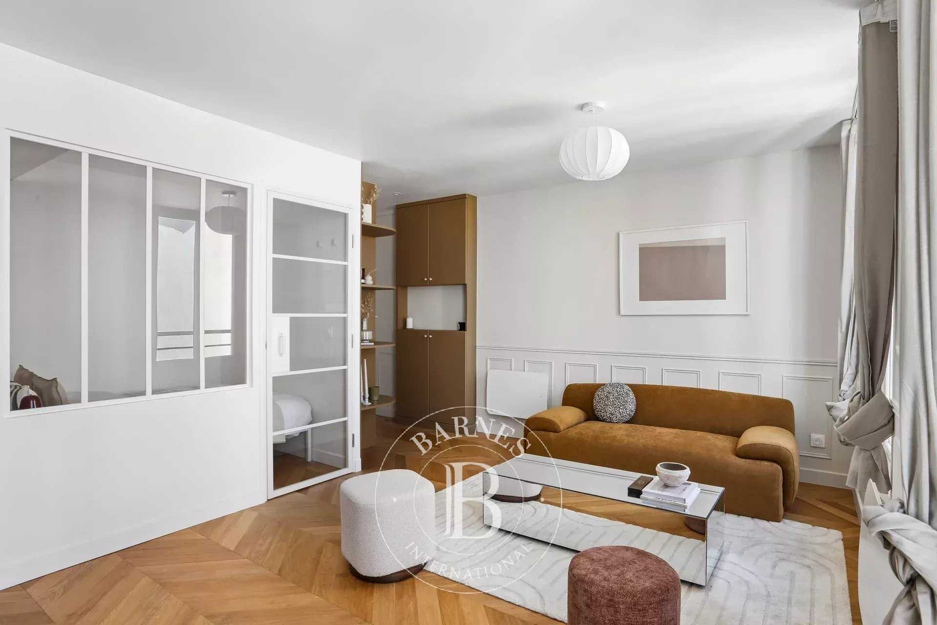 Paris  - Piso 2 Cuartos, 1 Habitacion