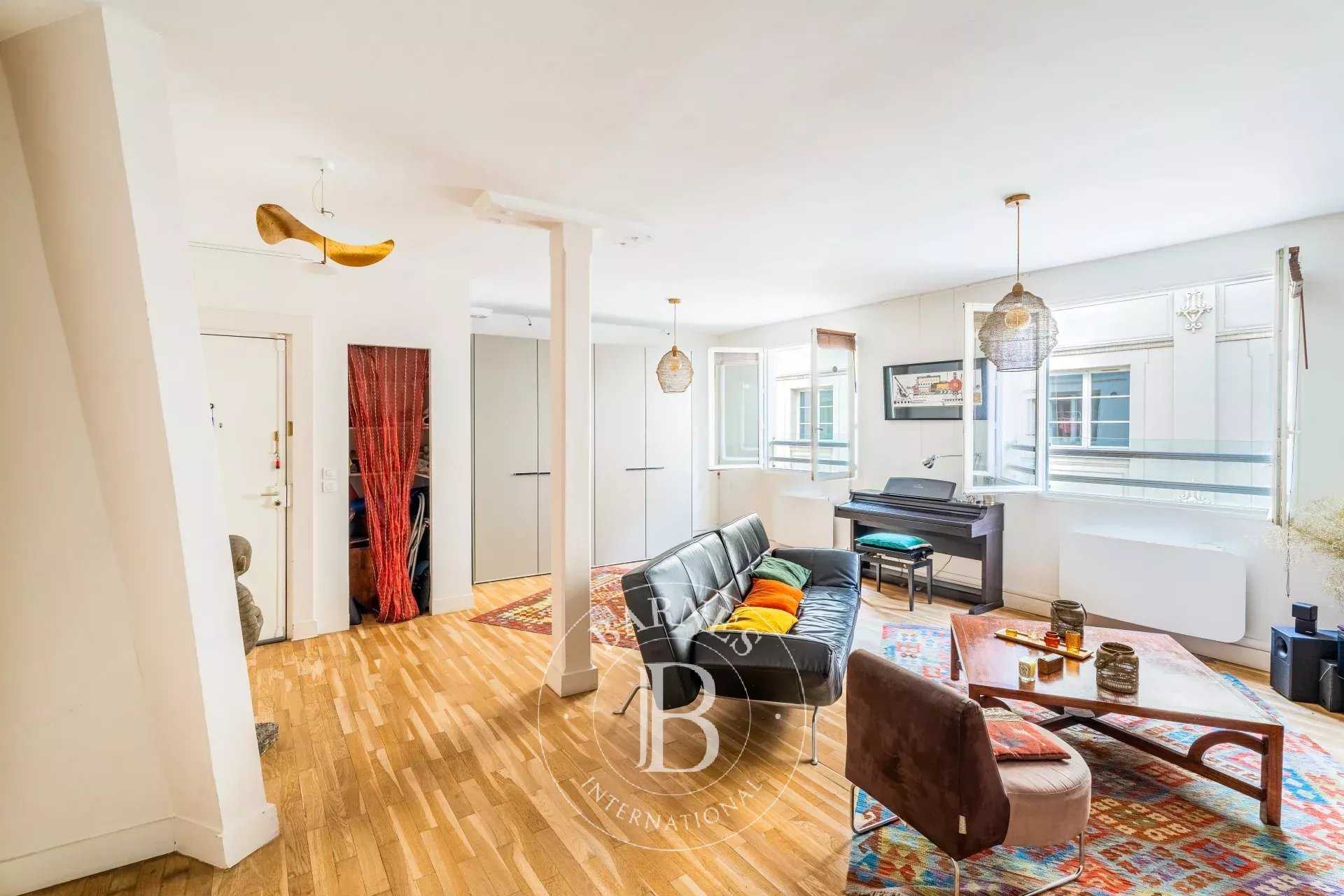 Paris  - Appartement 7 Pi&egrave;ces 4 Chambres