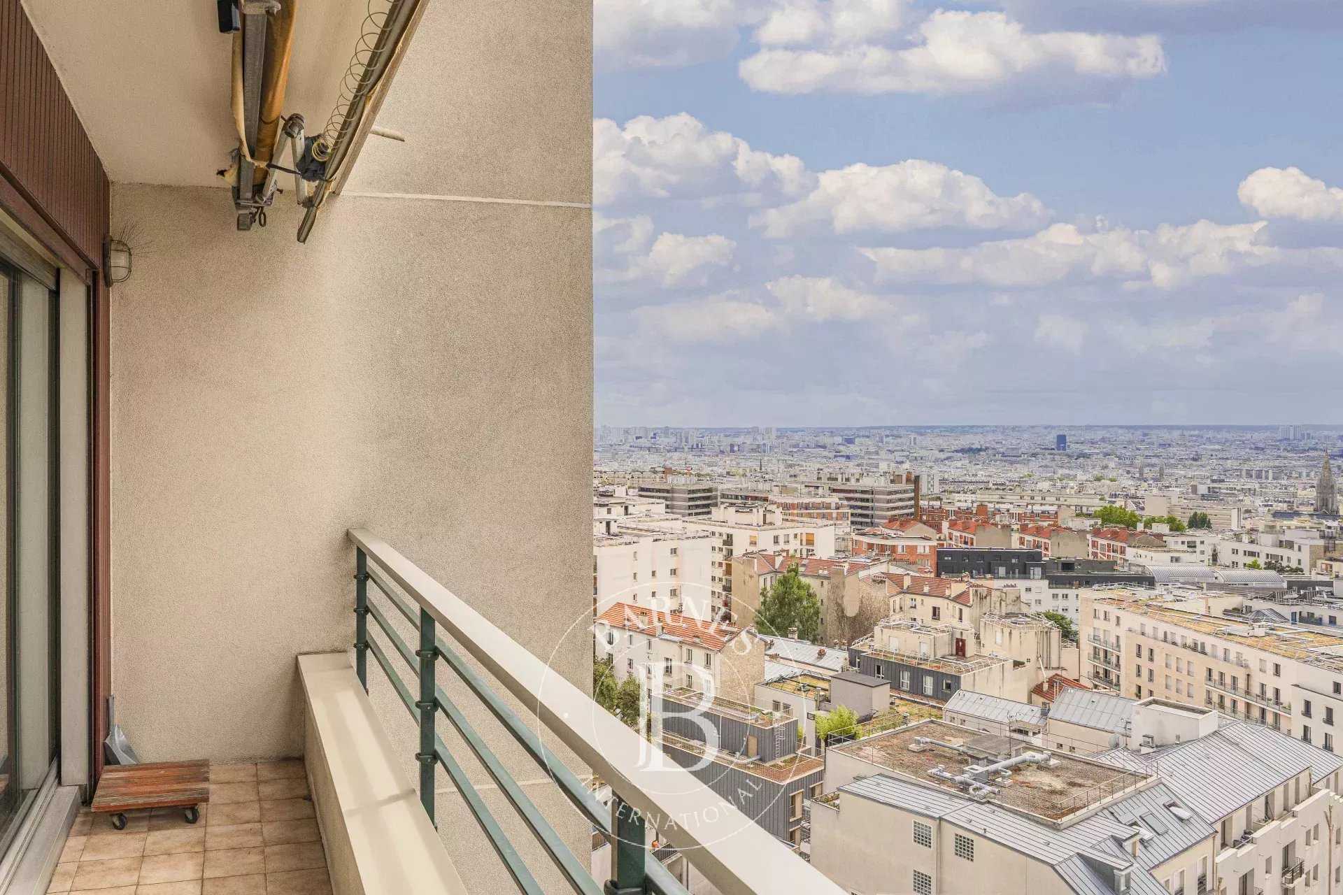 Paris  - Apartment 2 Bedrooms