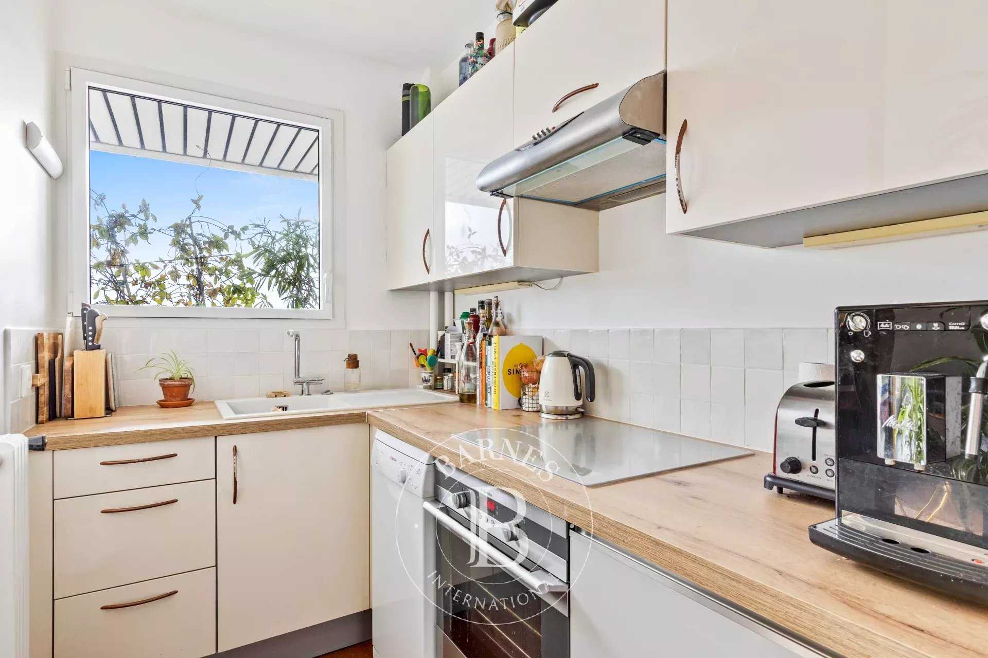 Paris  - Apartment 2 Bedrooms