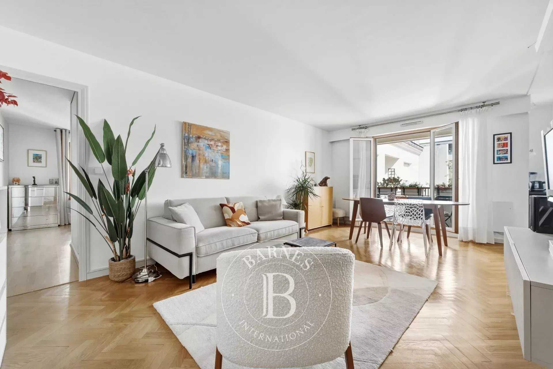 Appartement Paris 75011  -  ref 86907915 (picture 1)