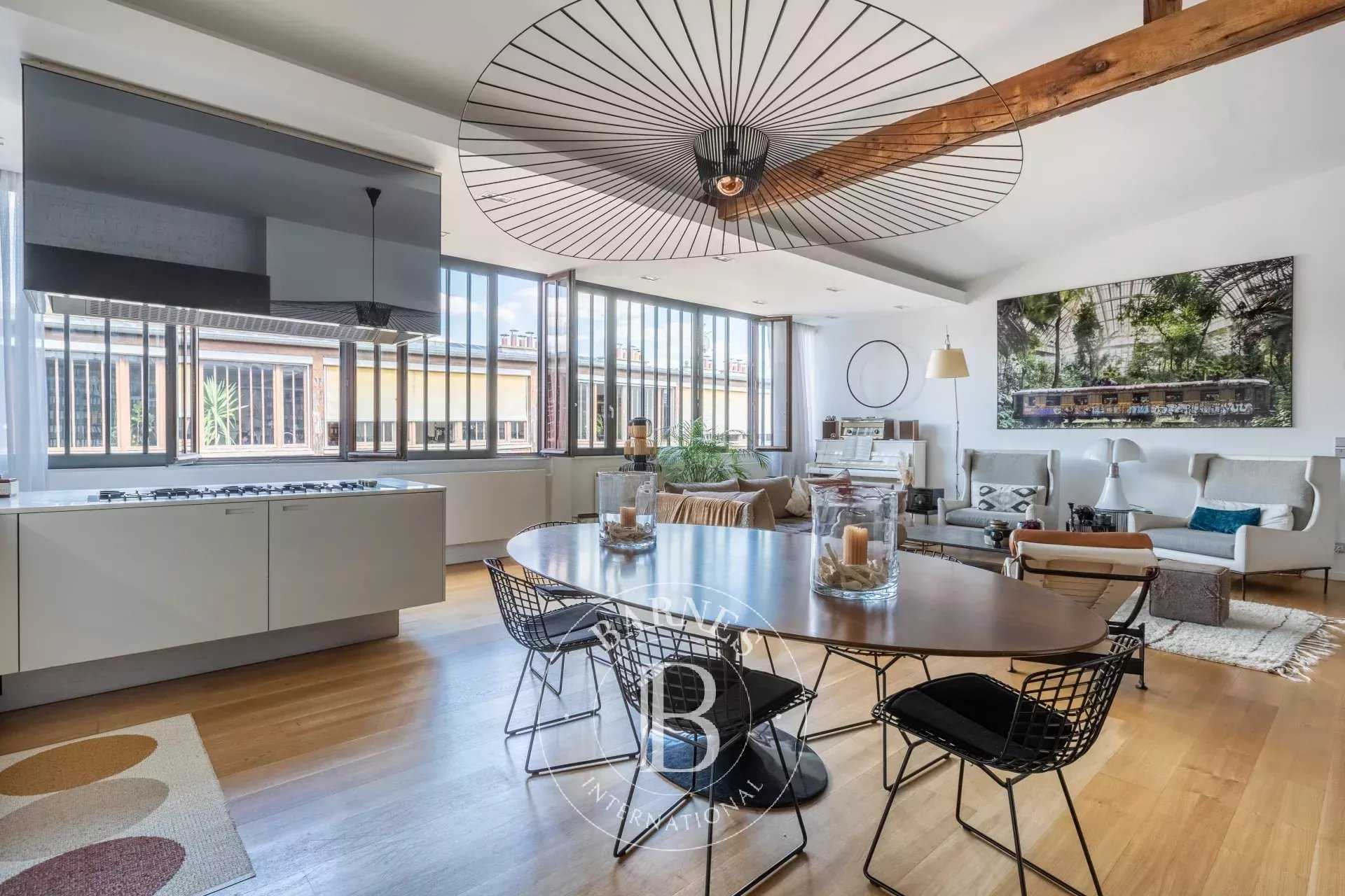 Apartment Paris 75011  -  ref 85091676 (picture 1)