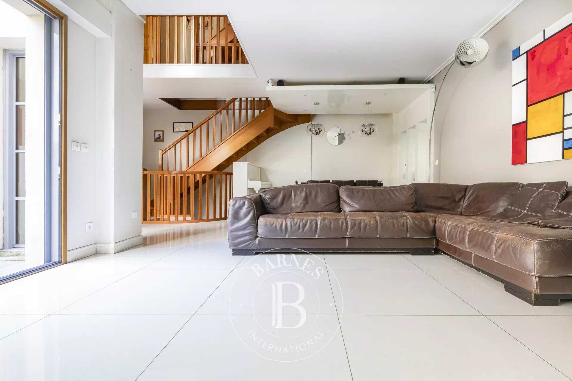 Maison Paris 75020  -  ref 85720983 (picture 3)