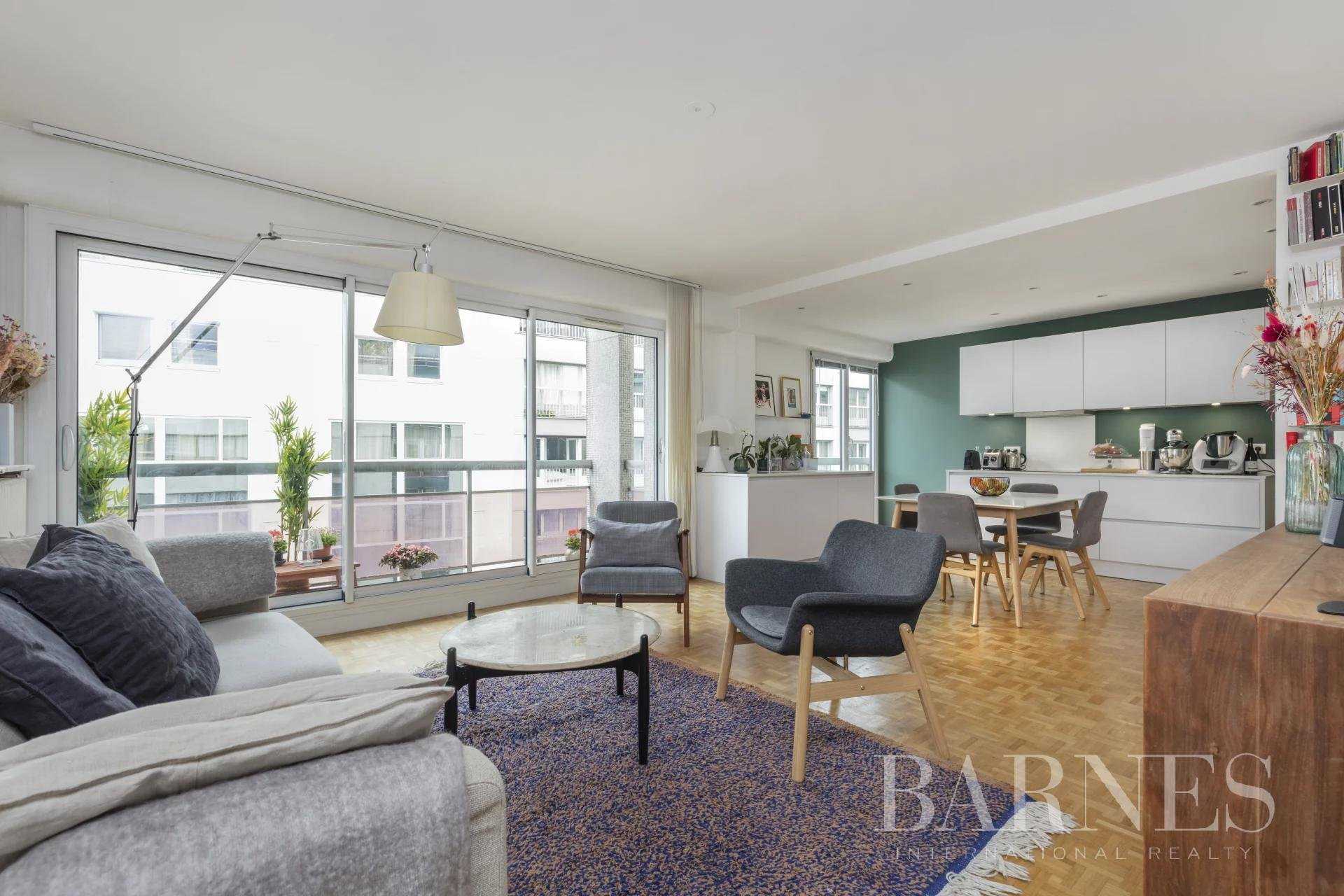Appartement Paris 75011  -  ref 82235953 (picture 1)