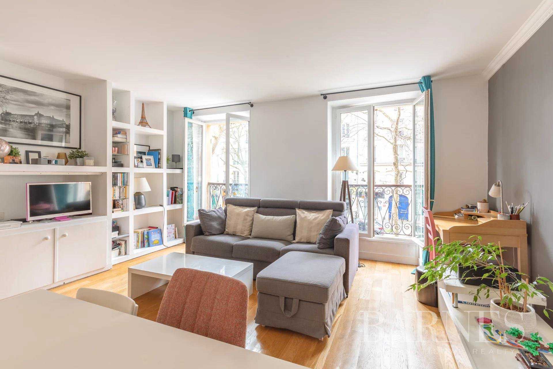 Apartment Paris 75011  -  ref 82284205 (picture 2)