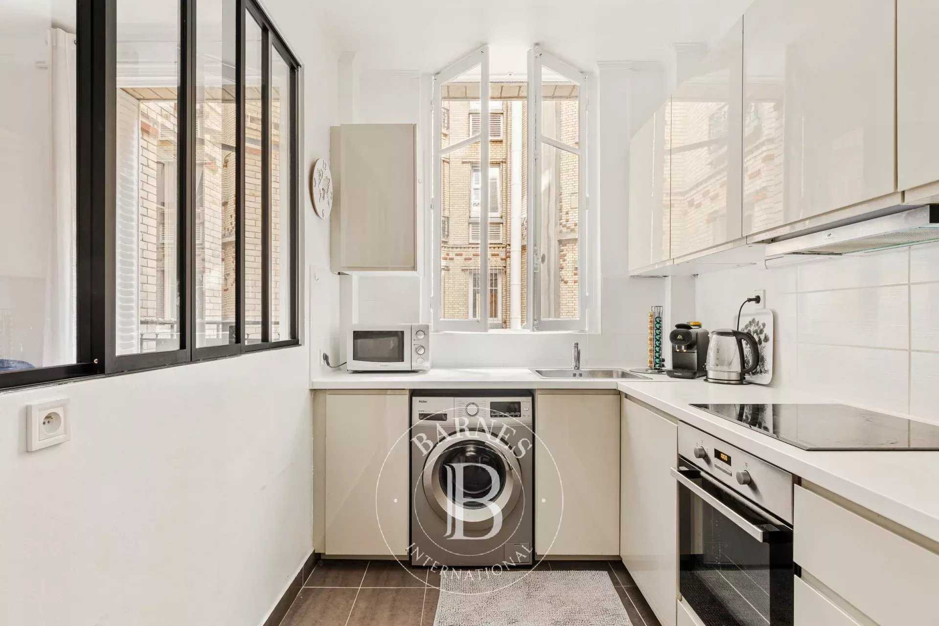 Apartment Paris 75011  -  ref 87114771 (picture 3)