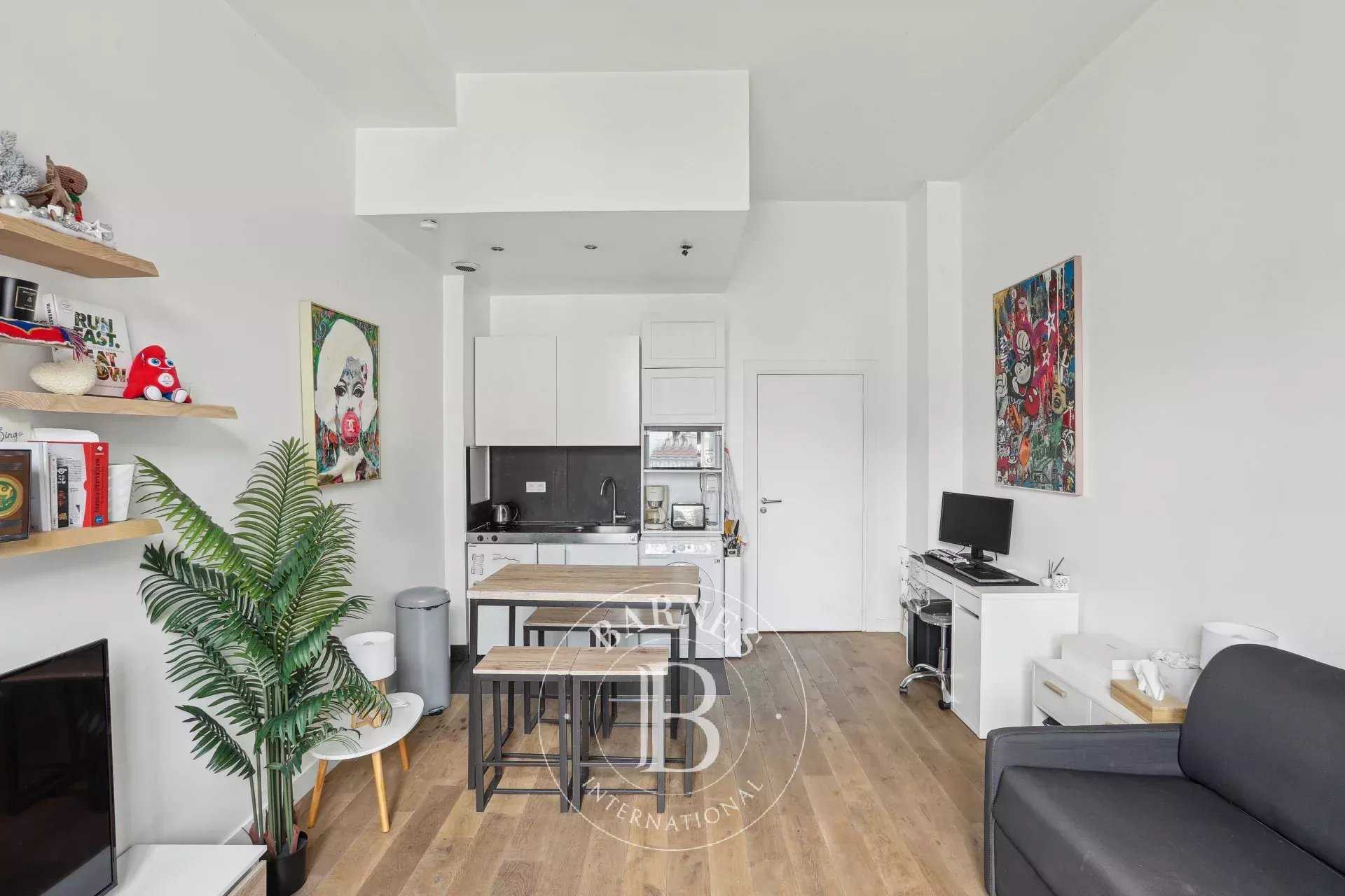 Apartment Paris 75011  -  ref 85709634 (picture 2)