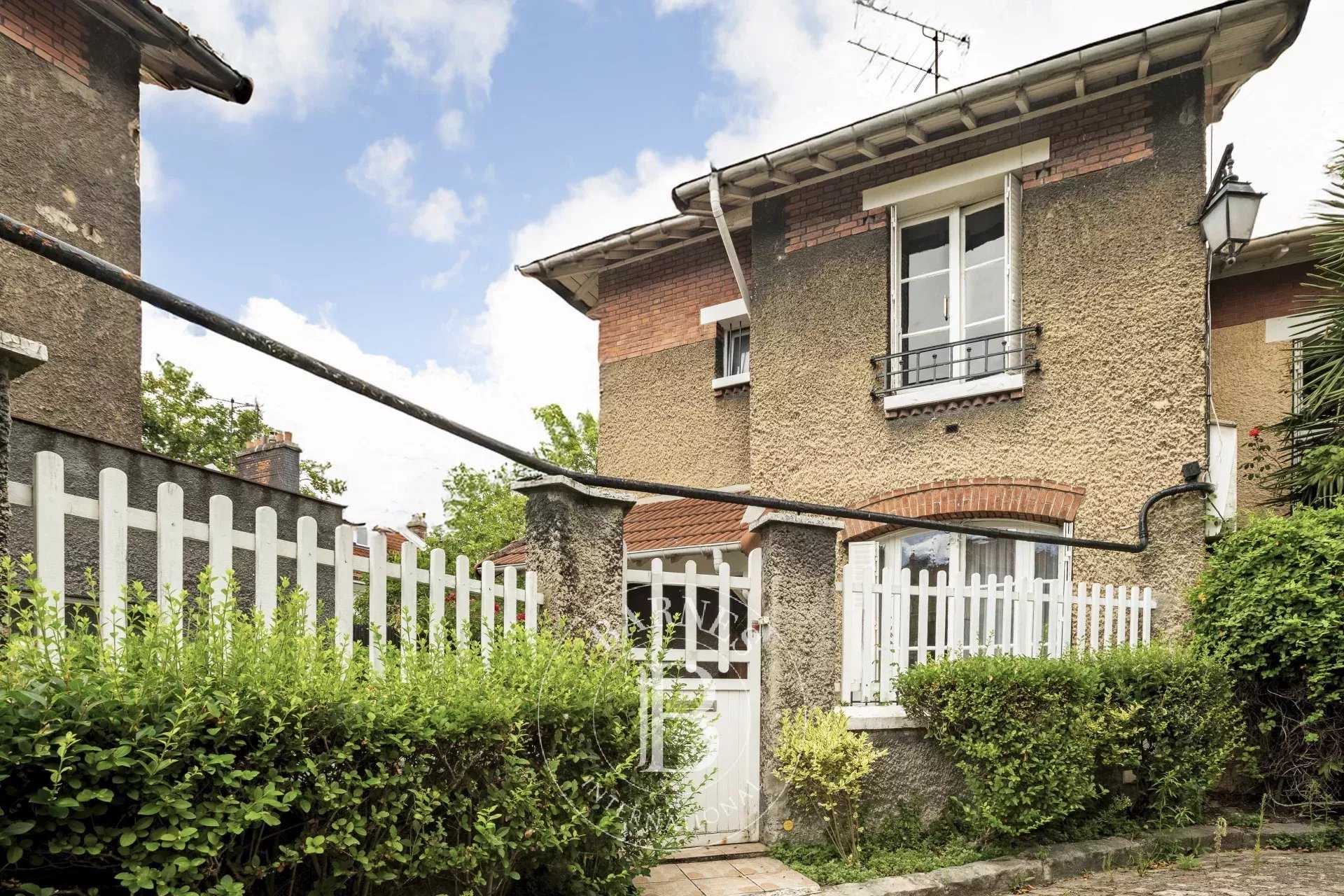Maison Paris 75019  -  ref 86100545 (picture 1)
