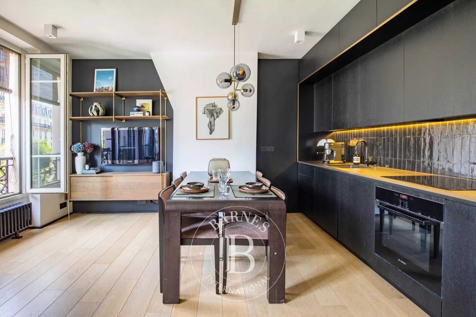 Apartment Paris 75011  -  ref 82682252 (picture 3)