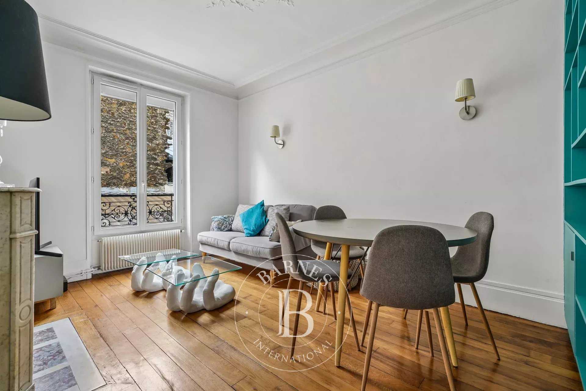 Apartment Paris 75011  -  ref 87070408 (picture 2)