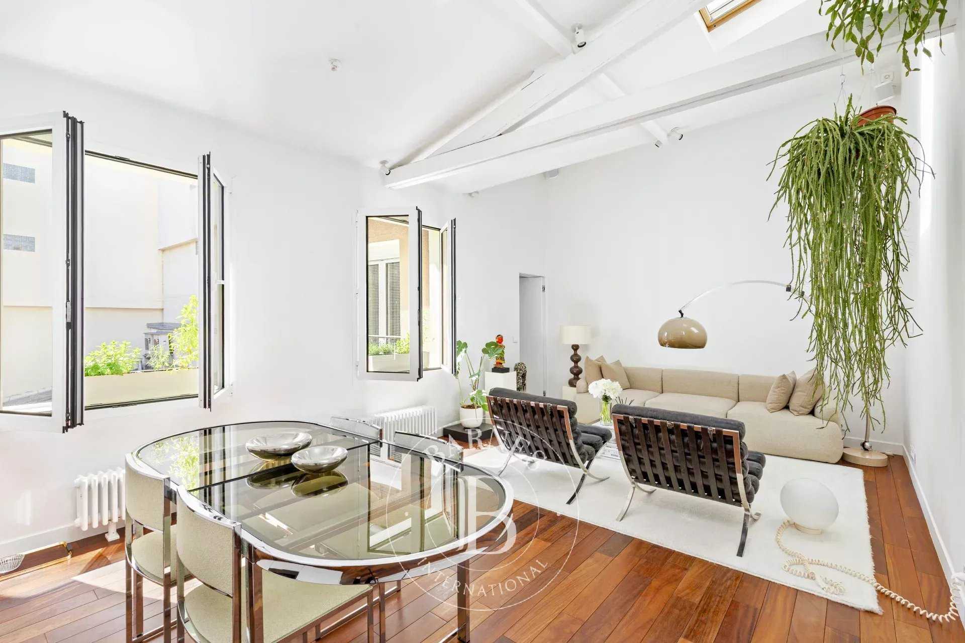Apartment Paris 75011  -  ref 87030151 (picture 3)