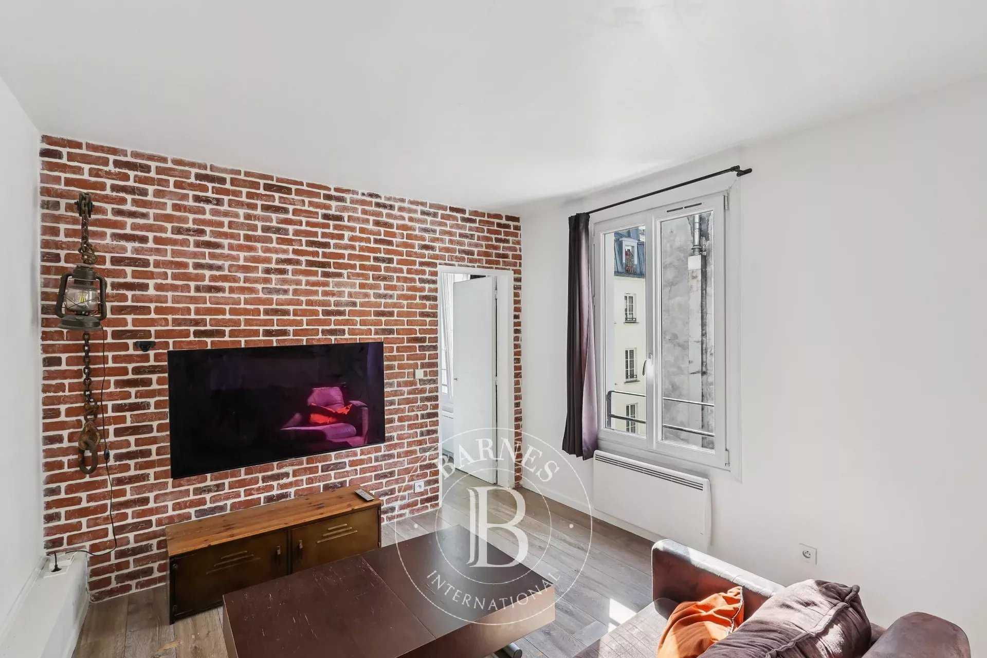 Apartment Paris 75010  -  ref 86340107 (picture 1)